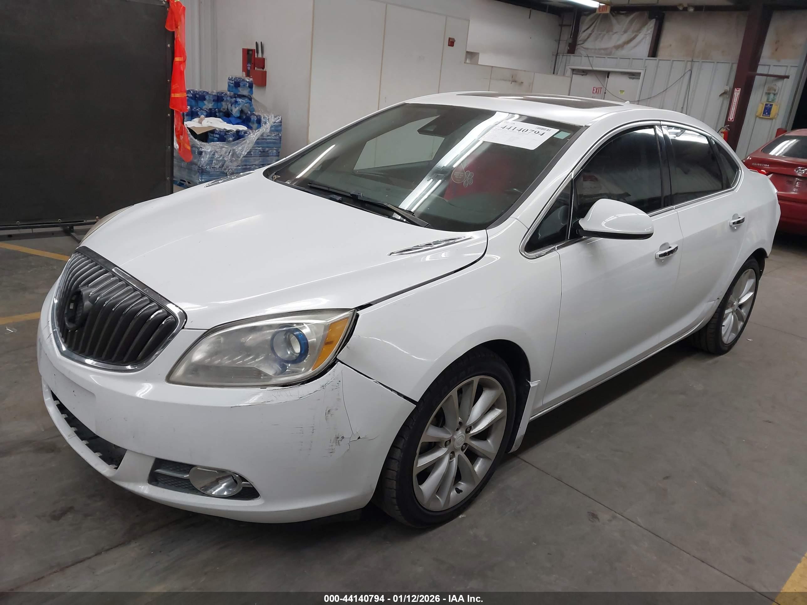 BUICK VERANO image 2
