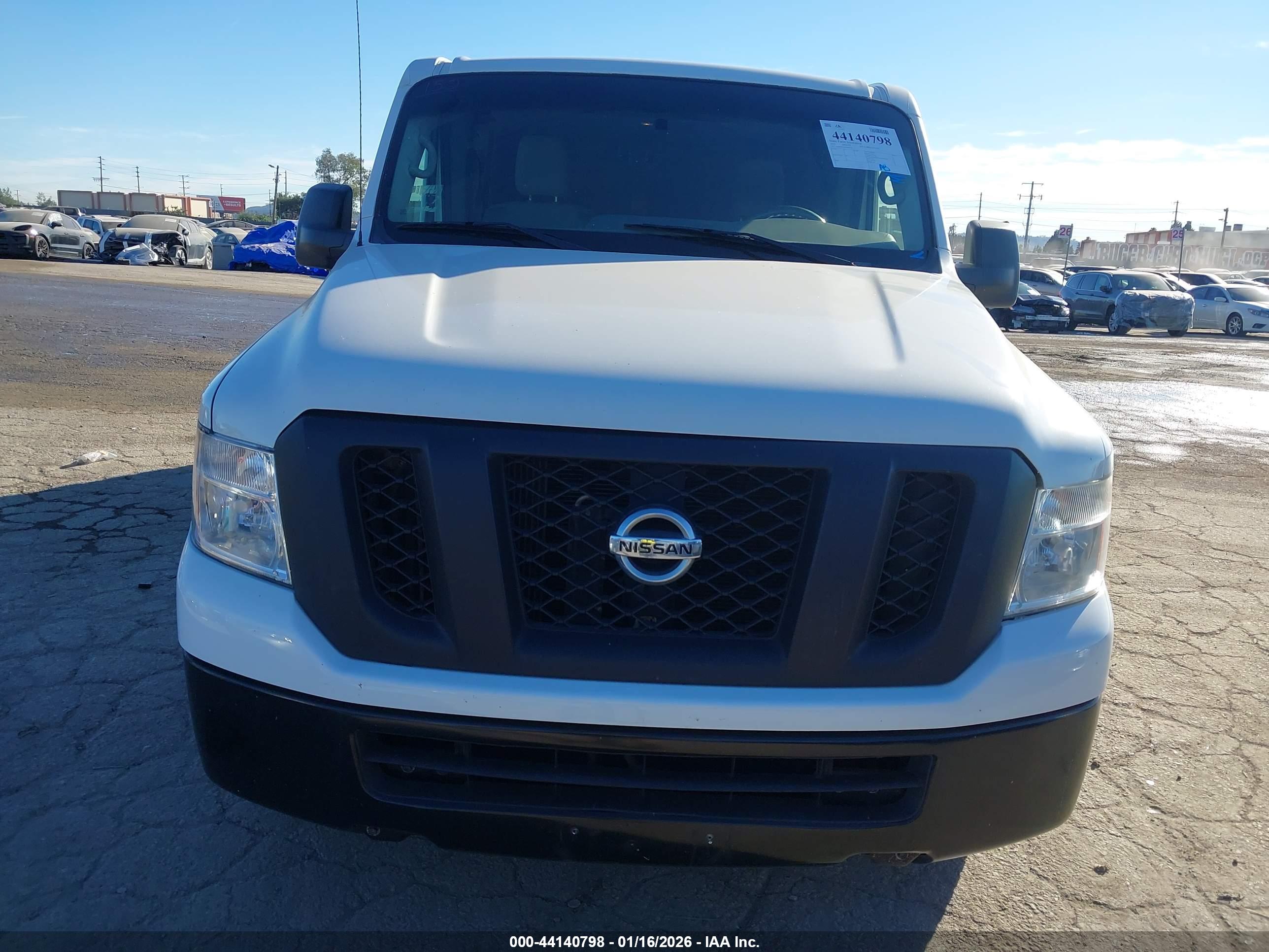 NISSAN NV image 6