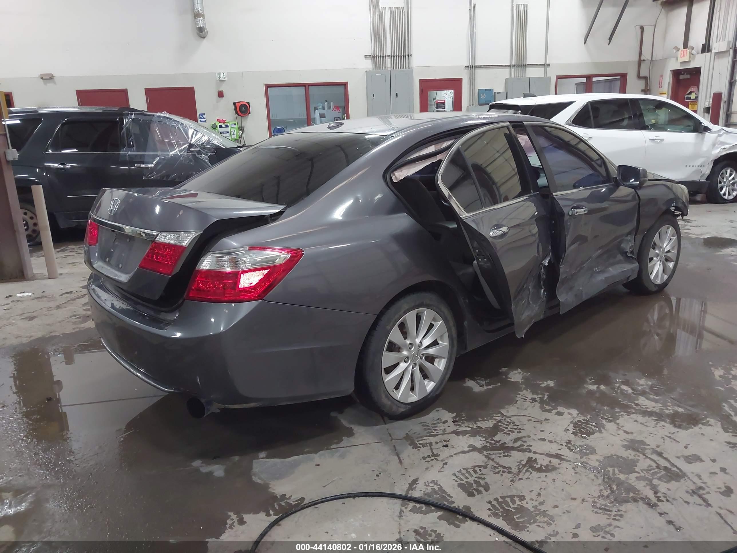 HONDA ACCORD image 4