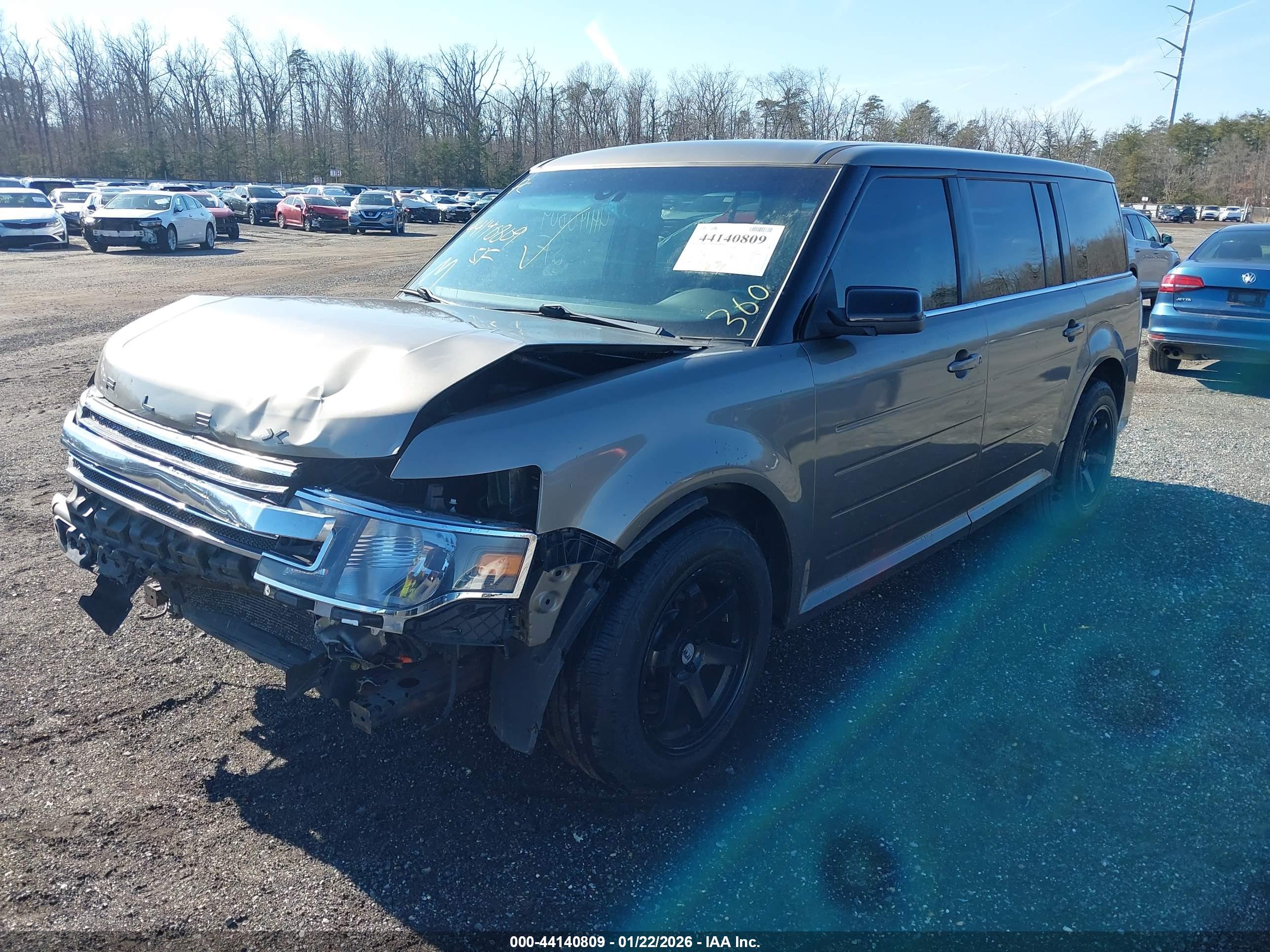 FORD FLEX image 2