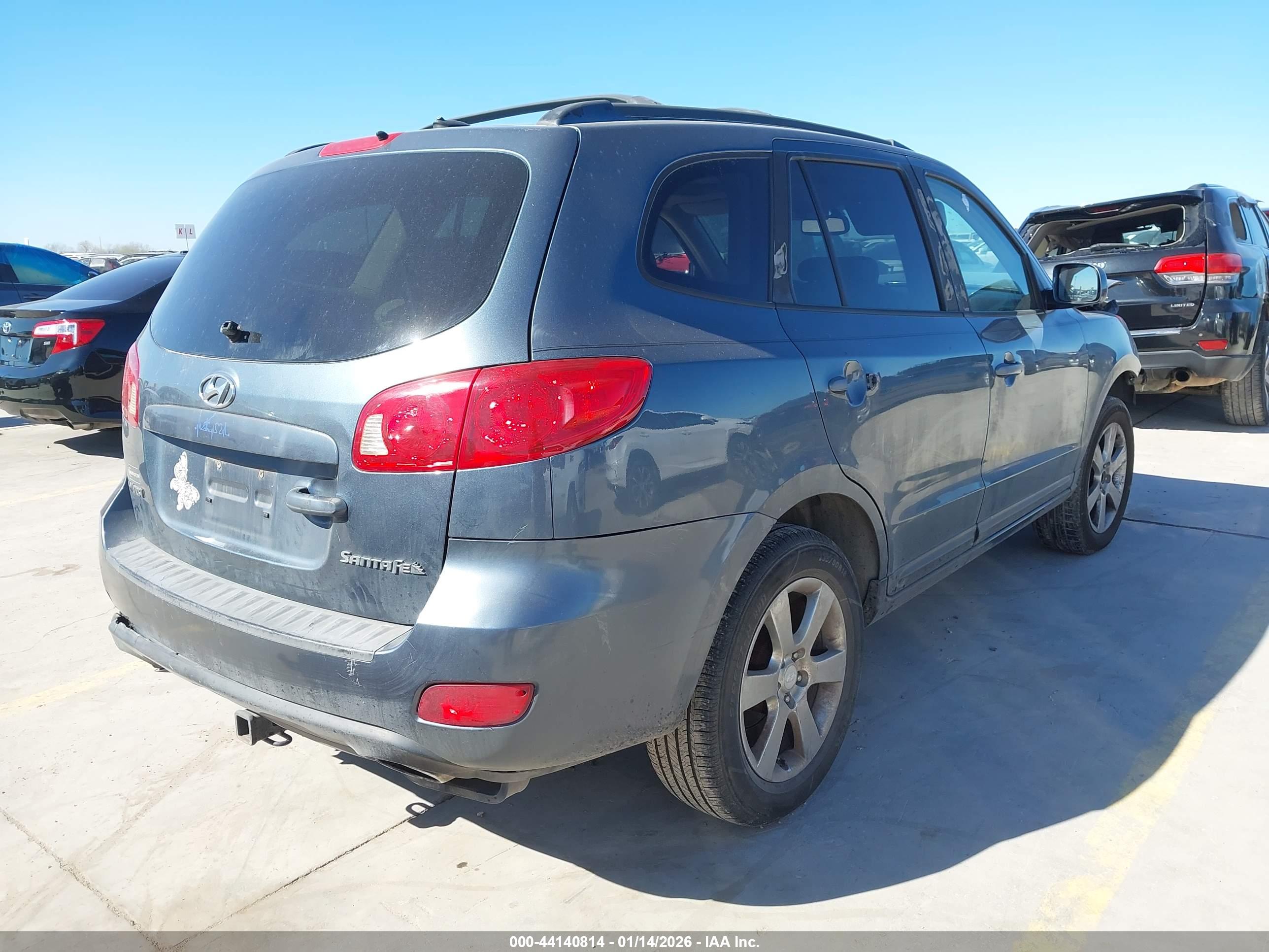 HYUNDAI SANTA image 4