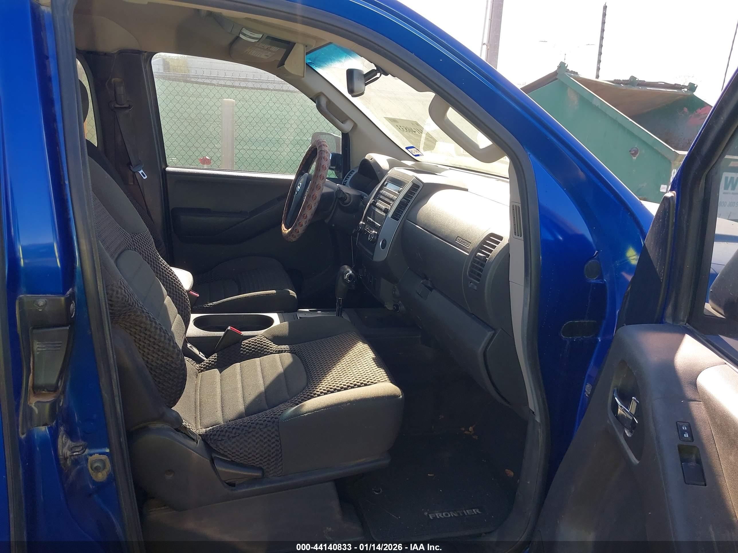 NISSAN FRONTIER image 5