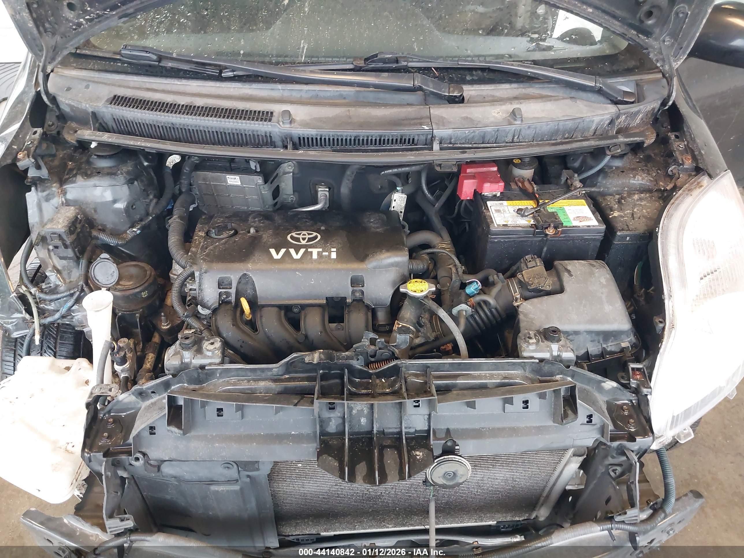 TOYOTA YARIS image 10