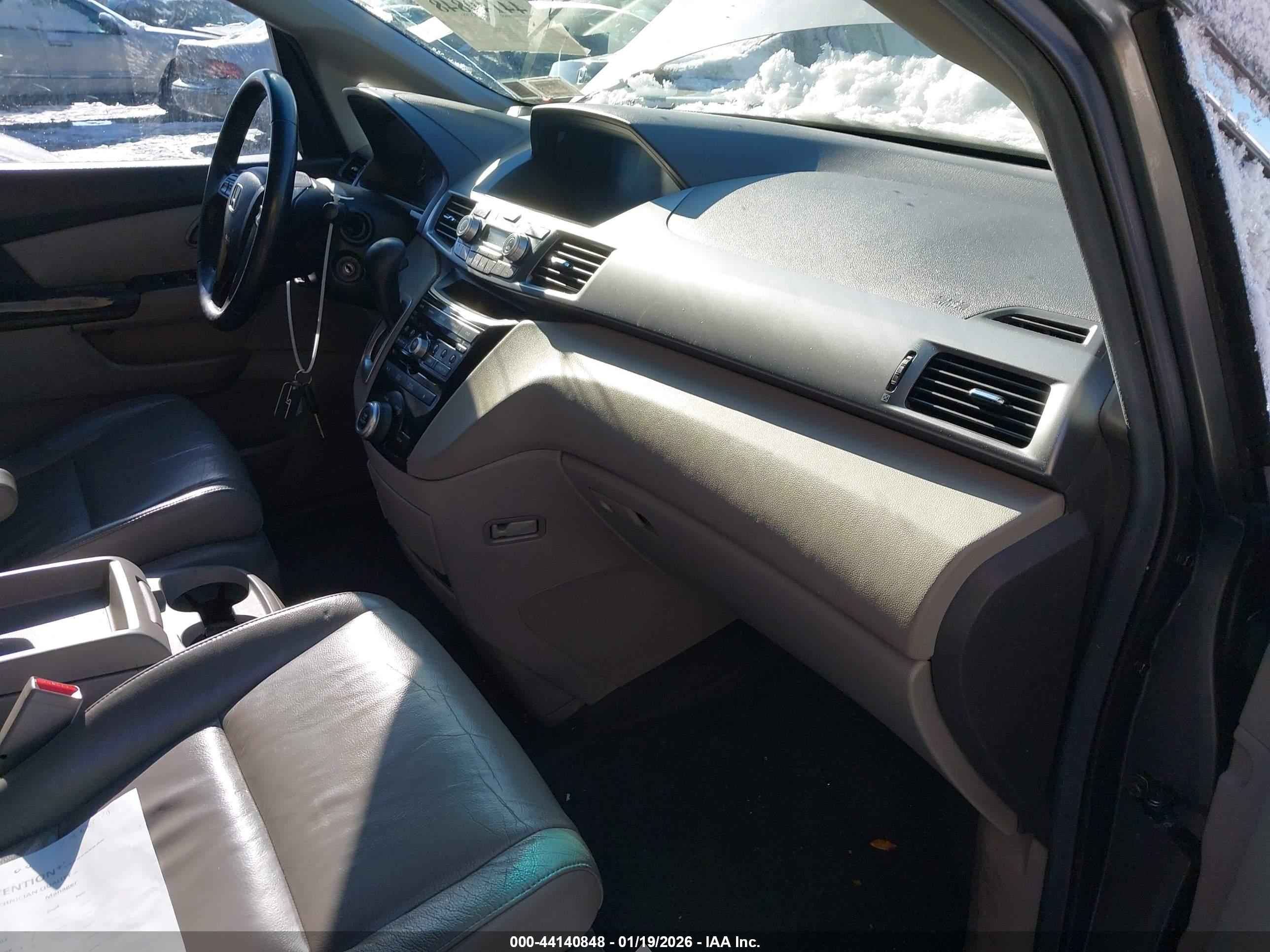 HONDA ODYSSEY image 5