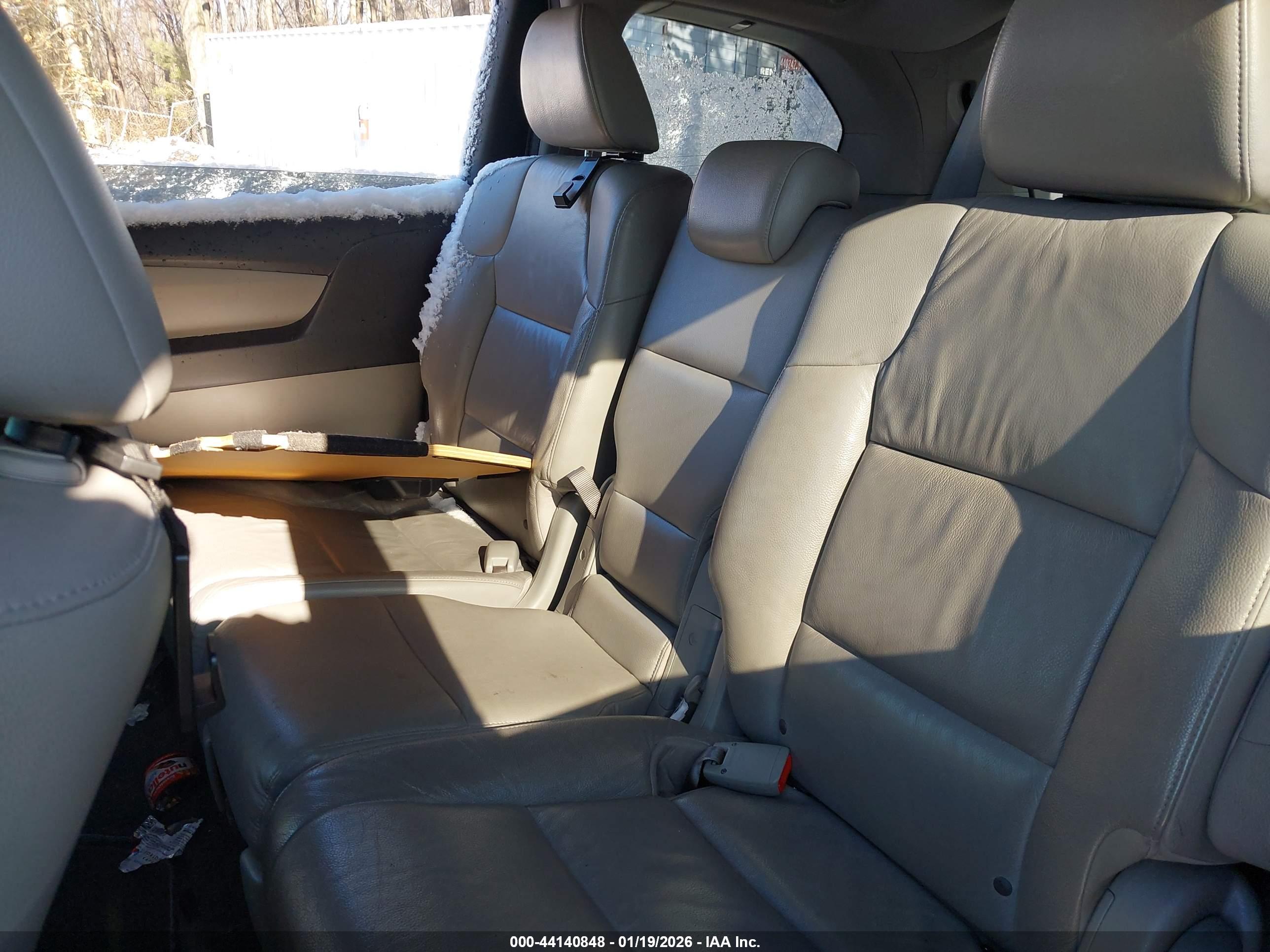 HONDA ODYSSEY image 8