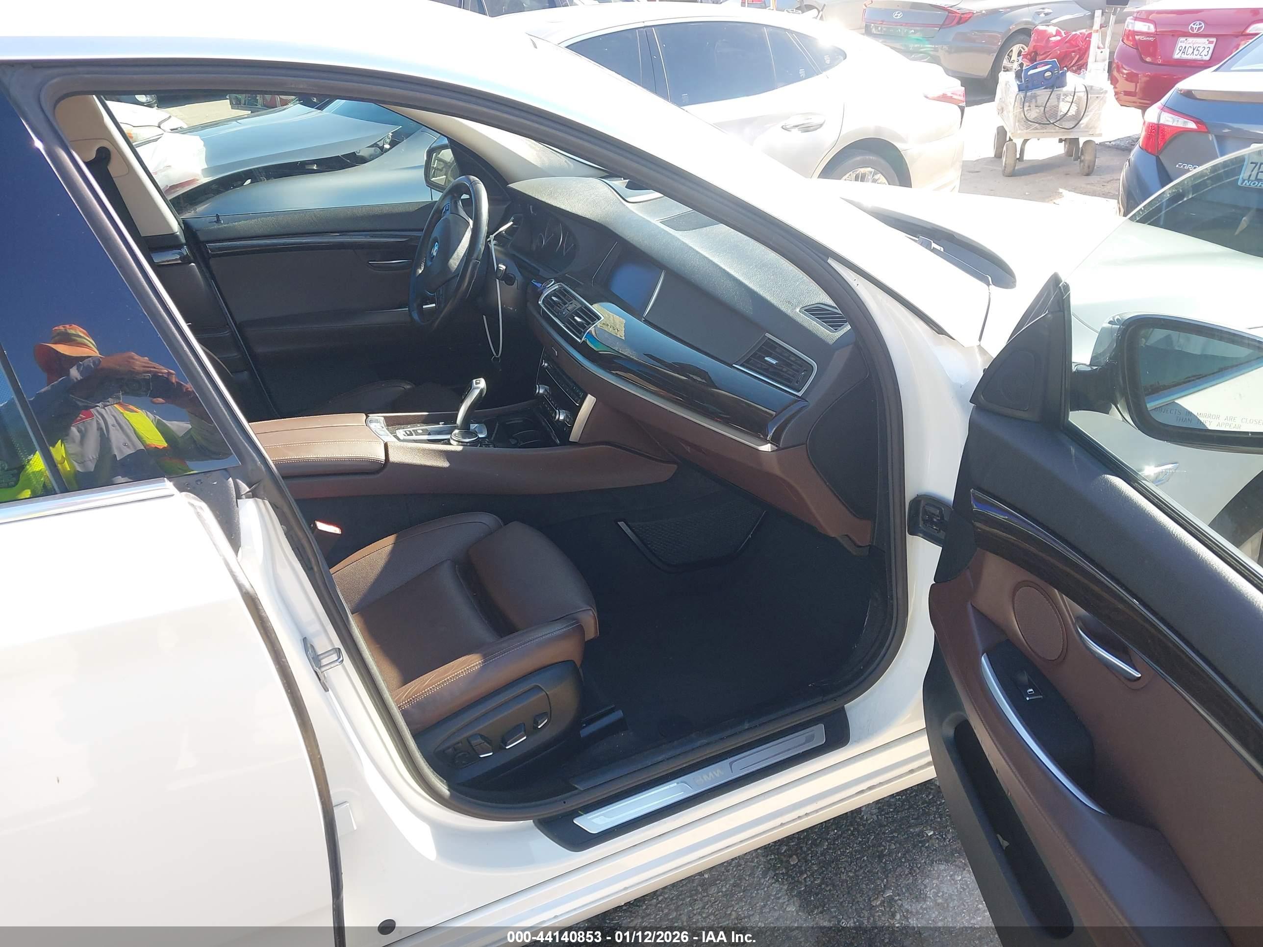 BMW 535I image 5