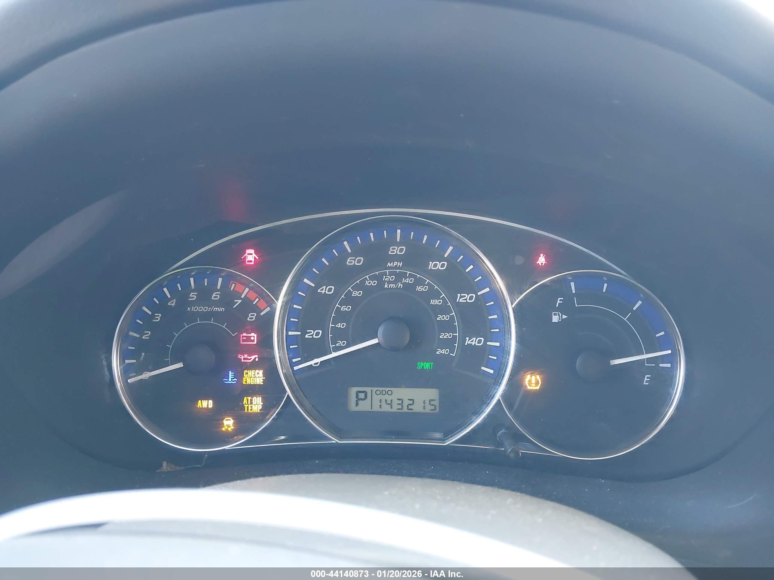 SUBARU FORESTER image 7