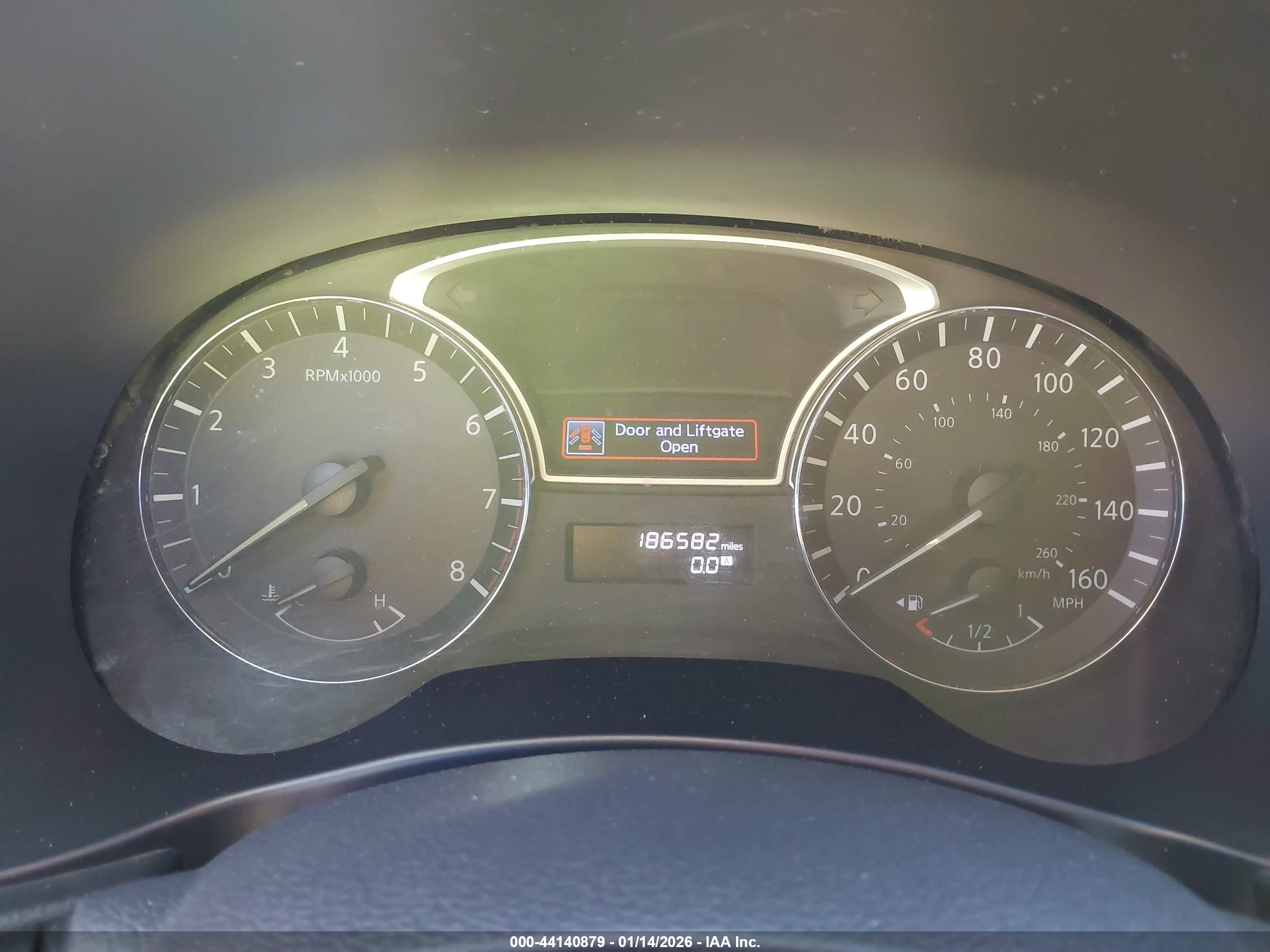 NISSAN PATHFINDER image 7
