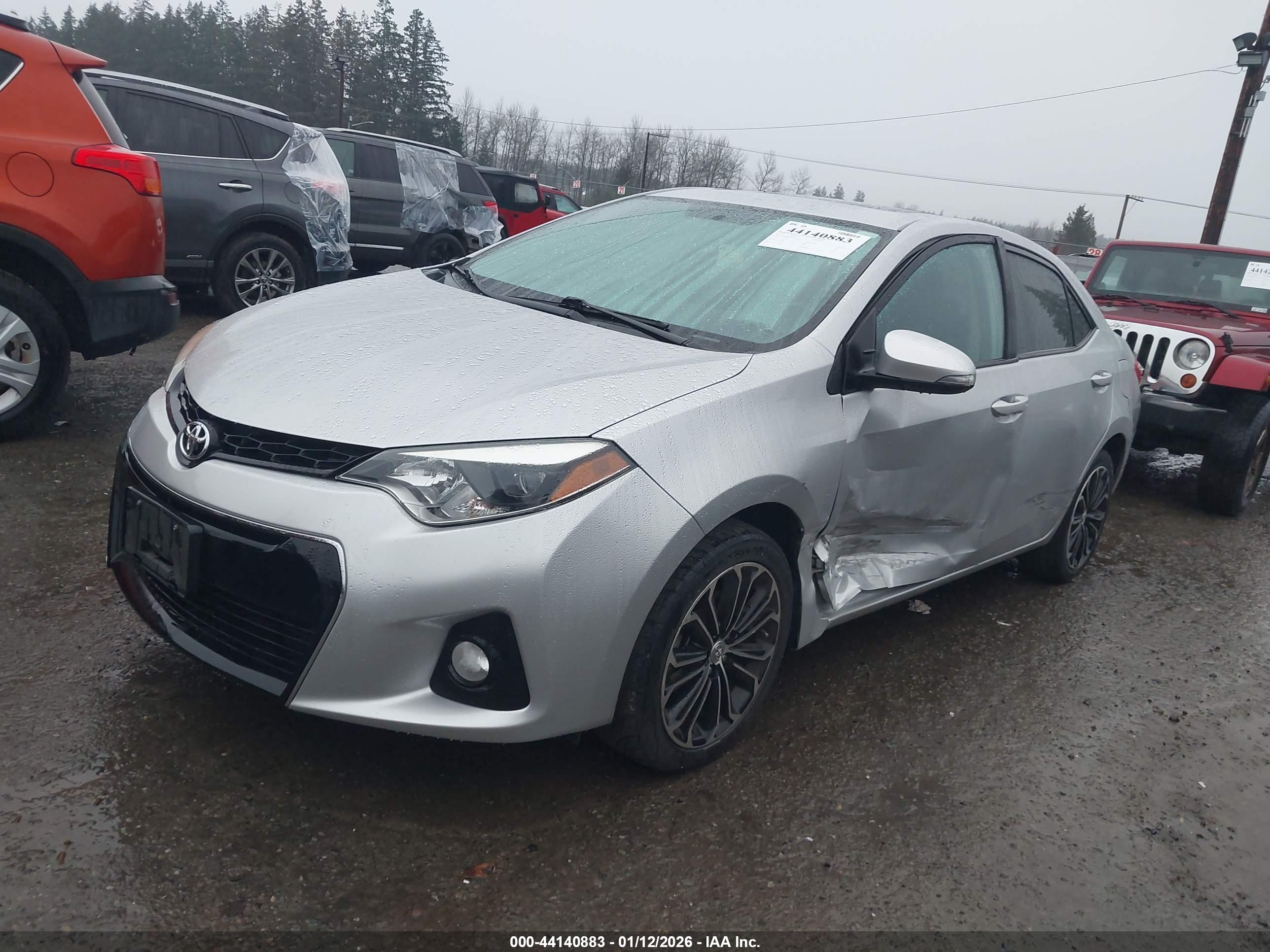 TOYOTA COROLLA image 2