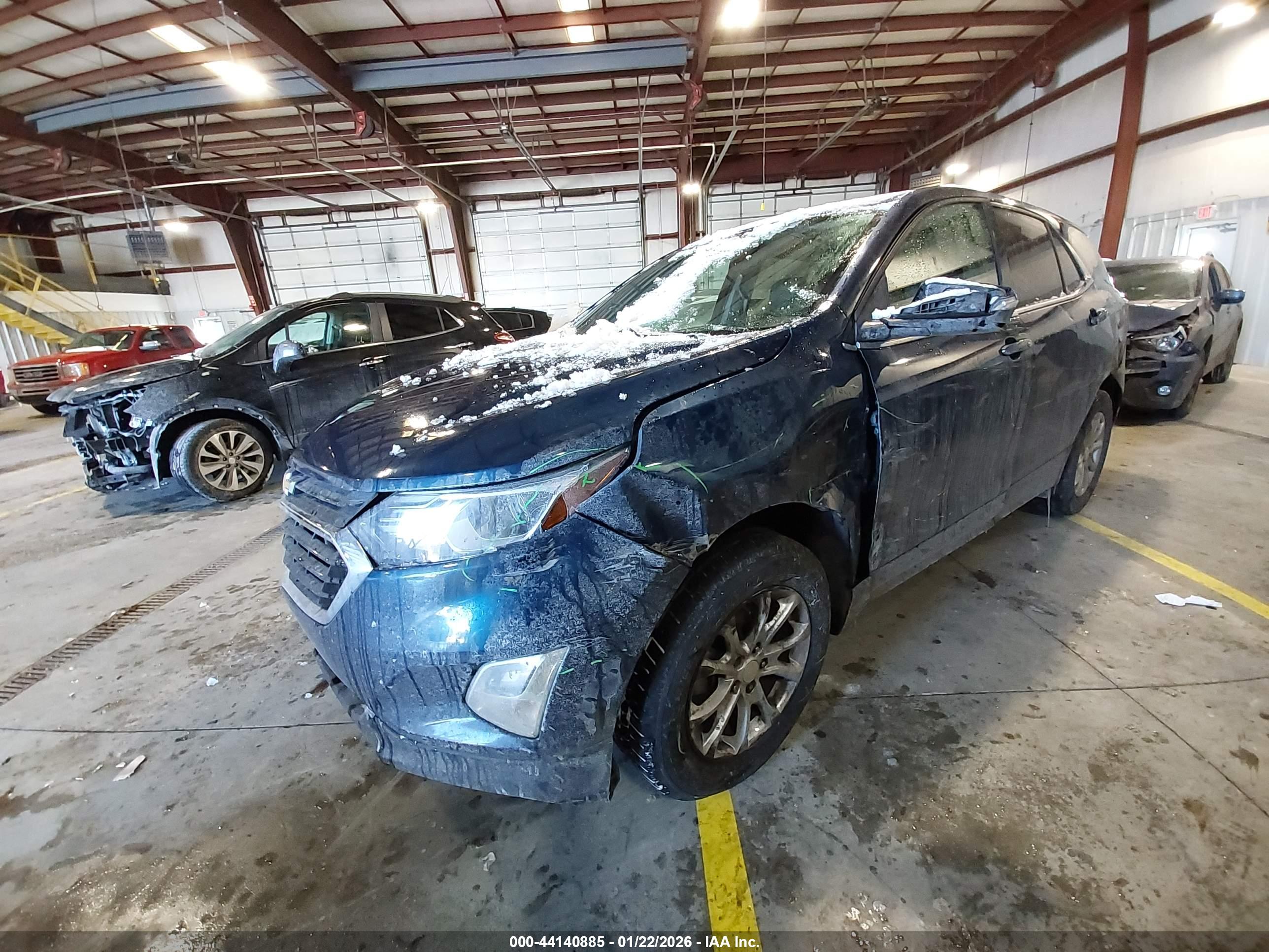 CHEVROLET EQUINOX image 2