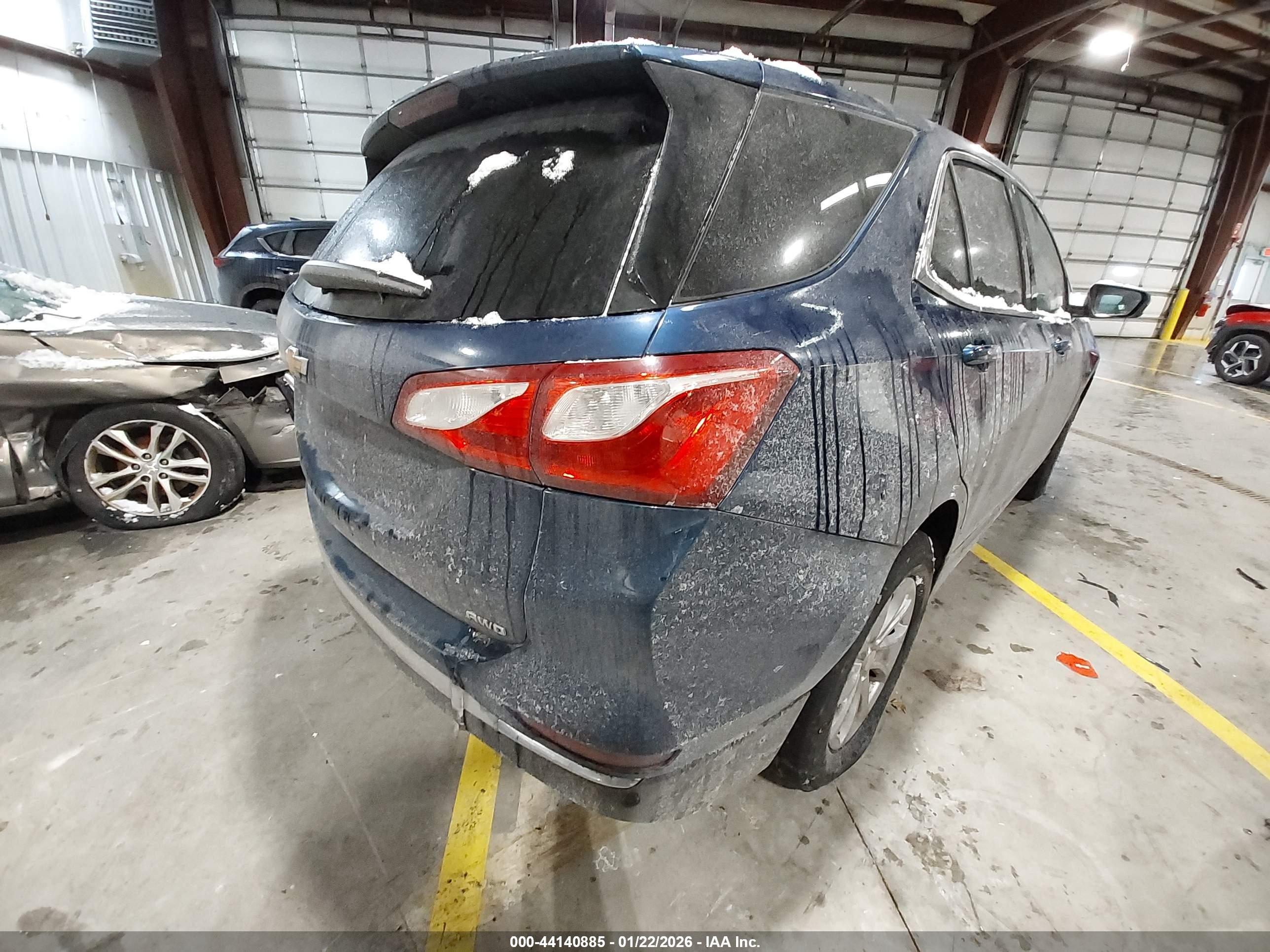 CHEVROLET EQUINOX image 4