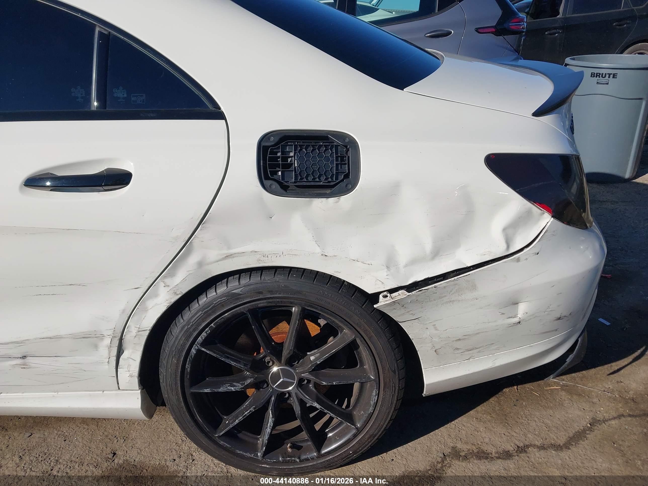 MERCEDES-BENZ CLA image 6