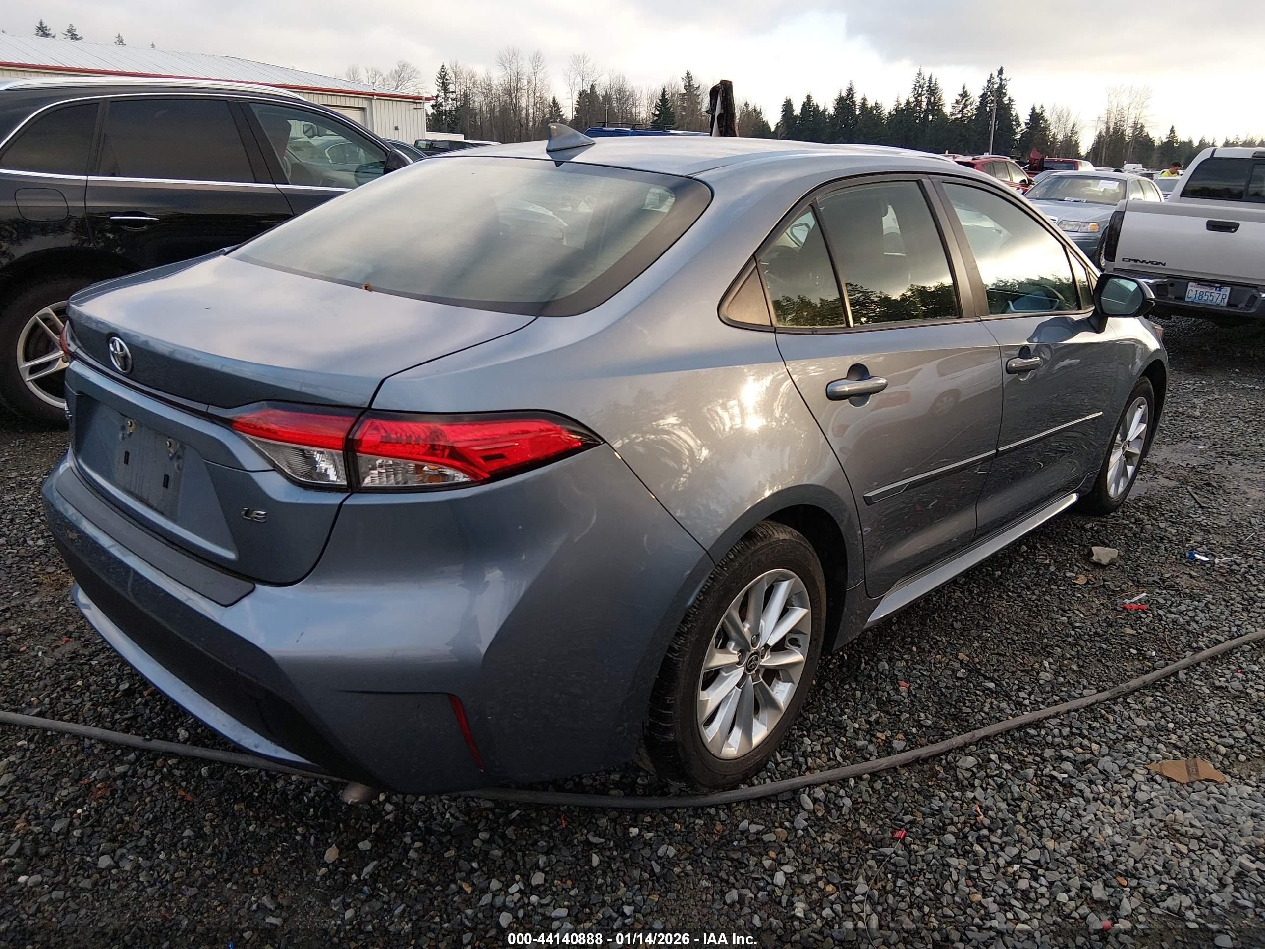 TOYOTA COROLLA image 4