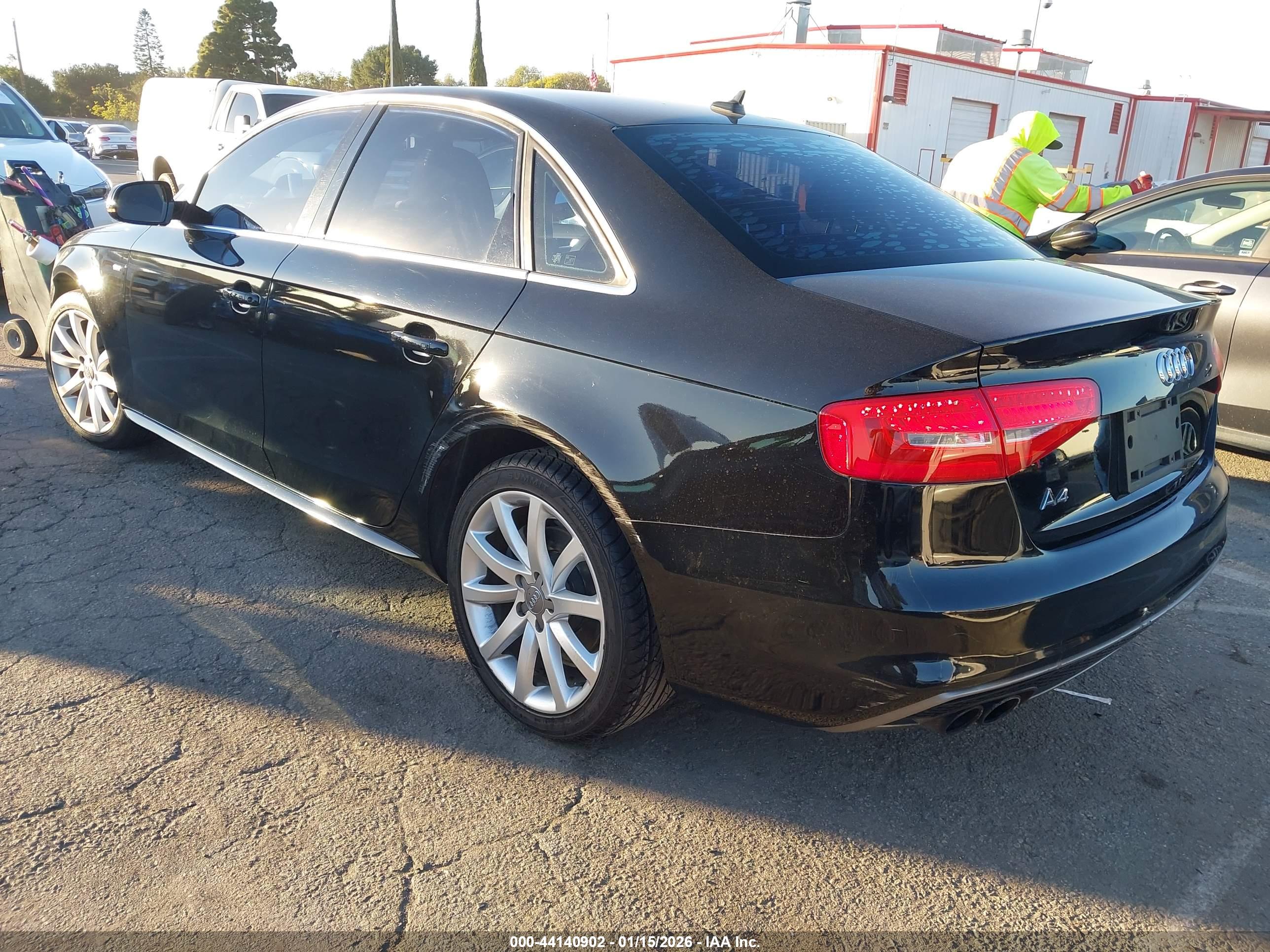 AUDI A4 image 3