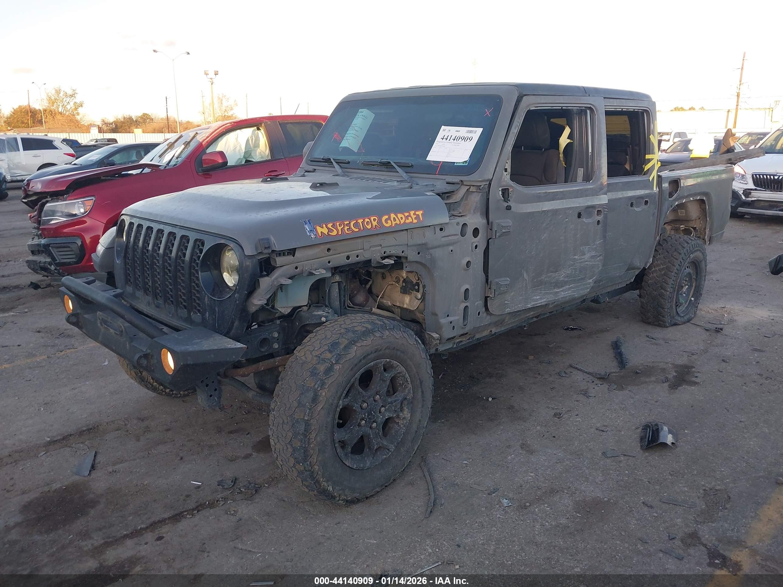 JEEP GLADIATOR image 2