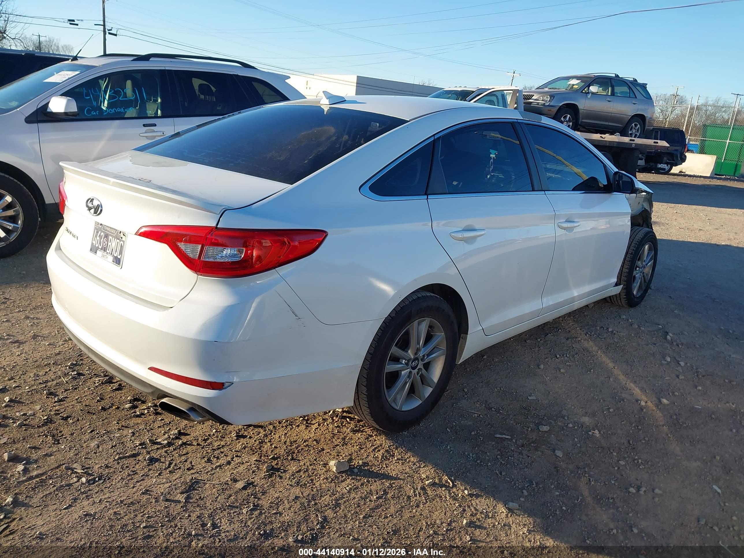 HYUNDAI SONATA image 4