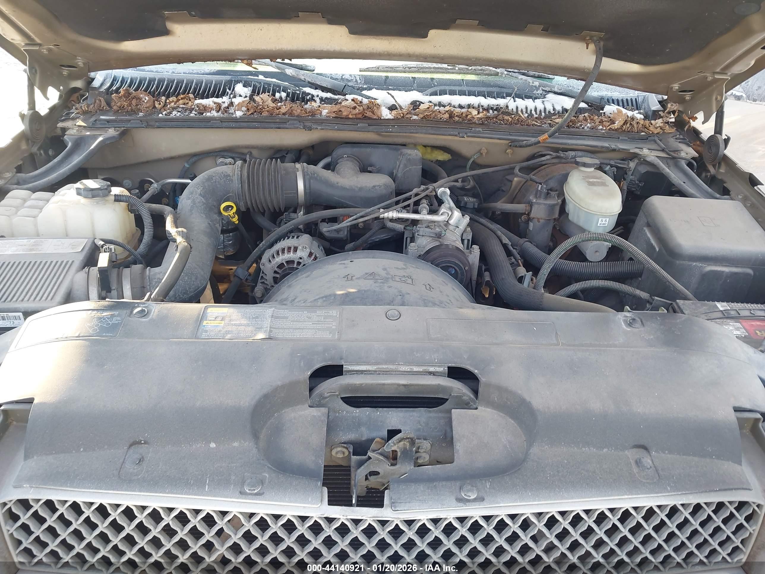 CHEVROLET SILVERADO image 10