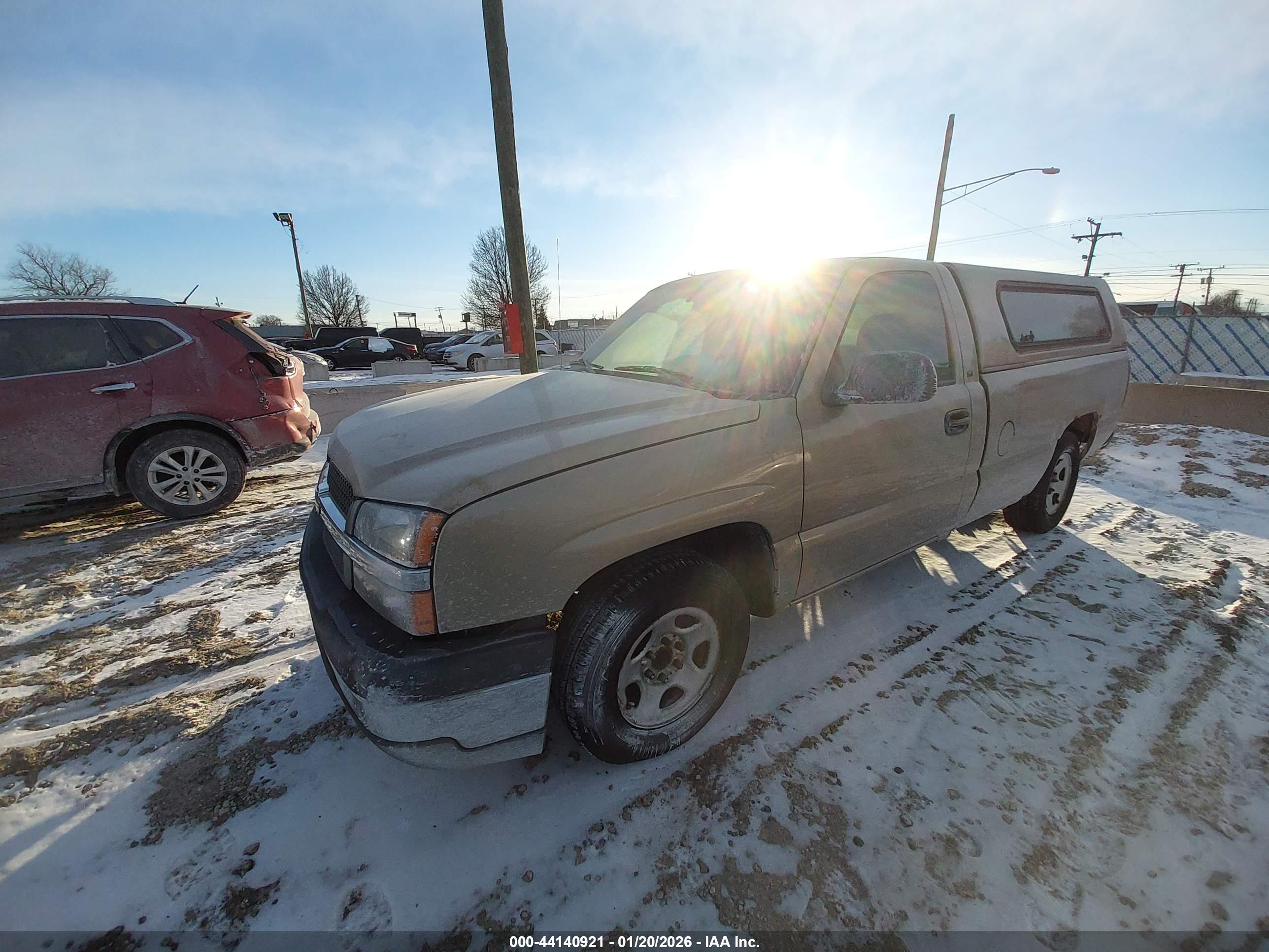 CHEVROLET SILVERADO image 2
