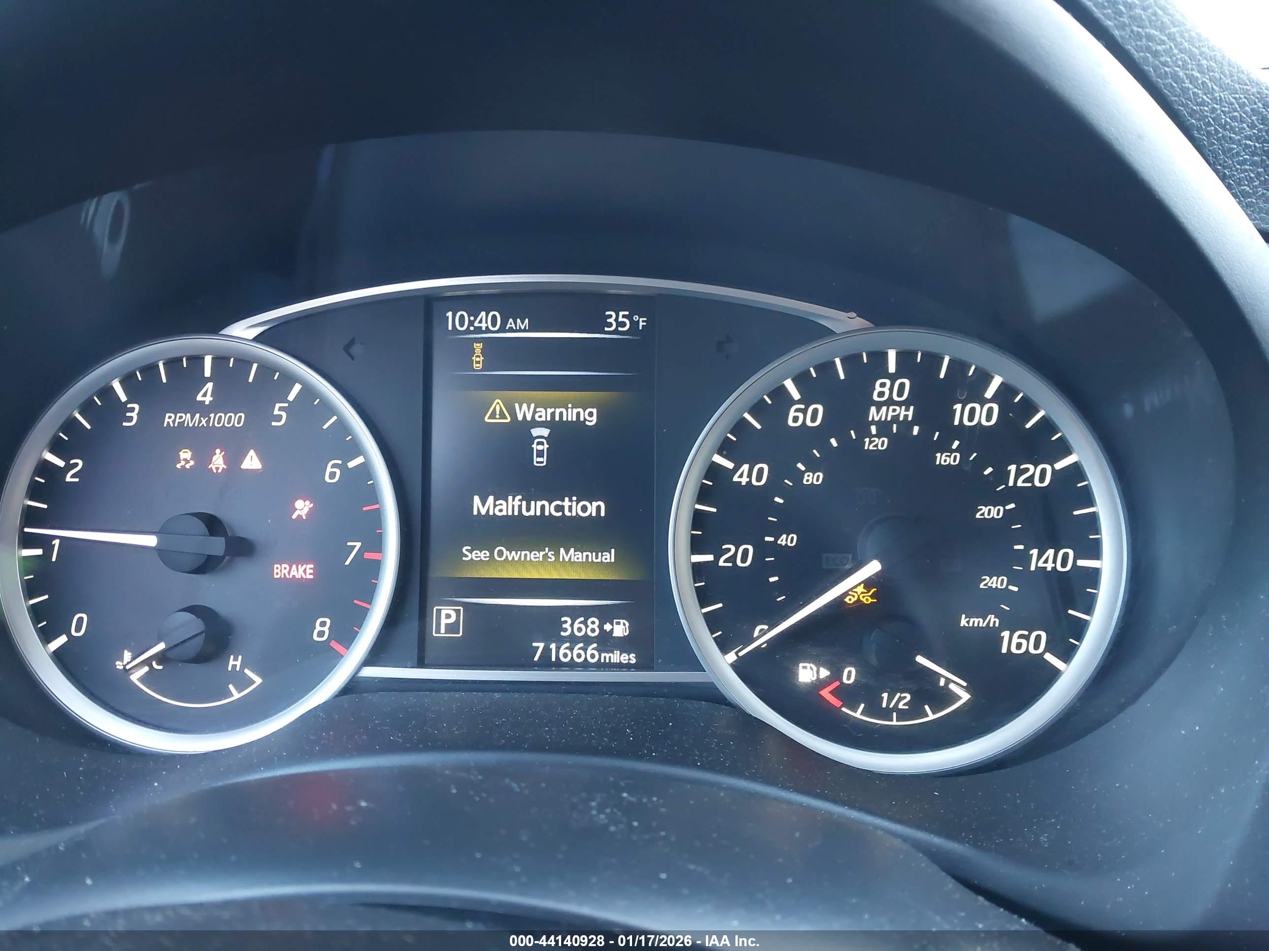 NISSAN SENTRA image 7