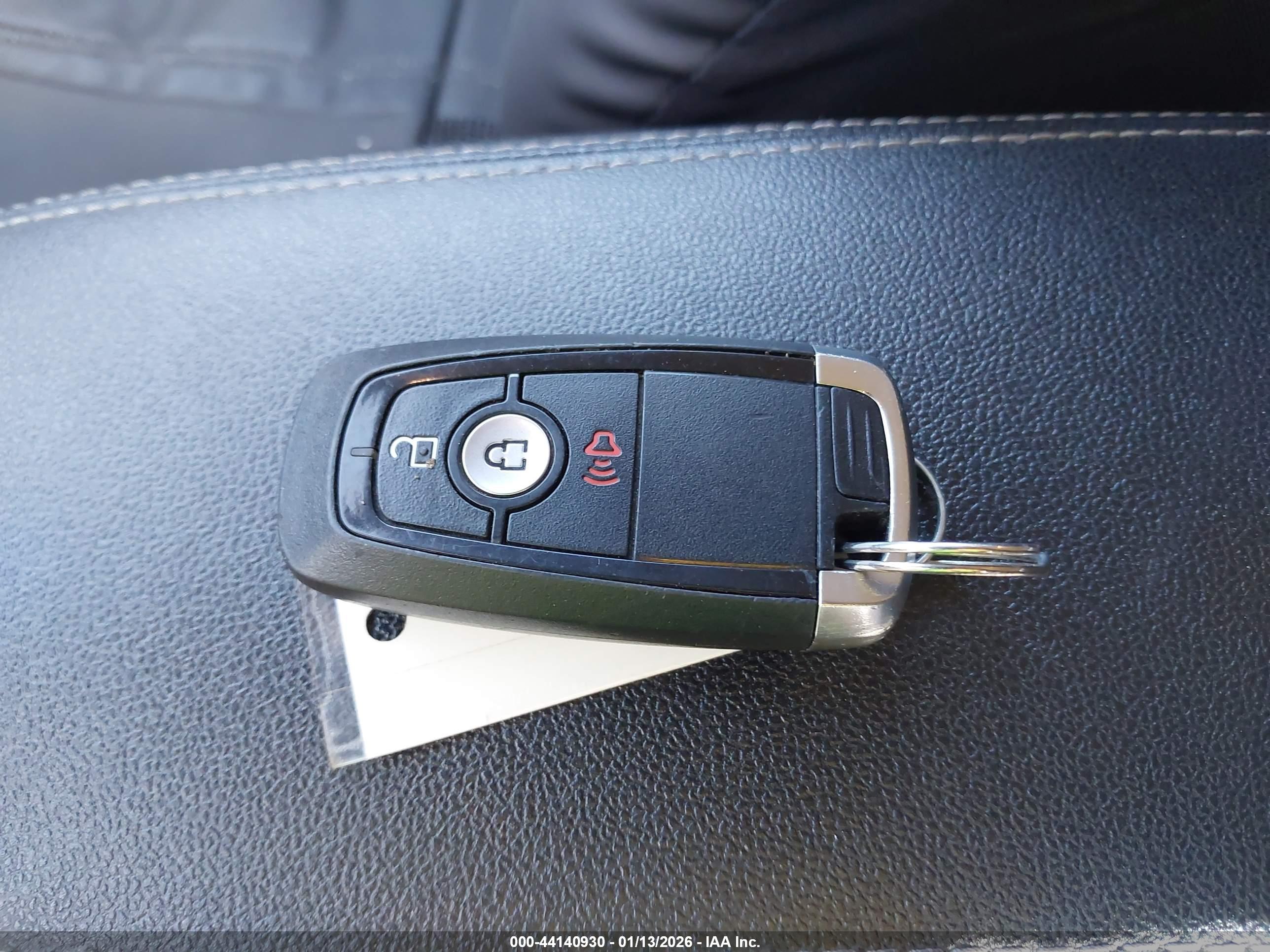 FORD ESCAPE image 11