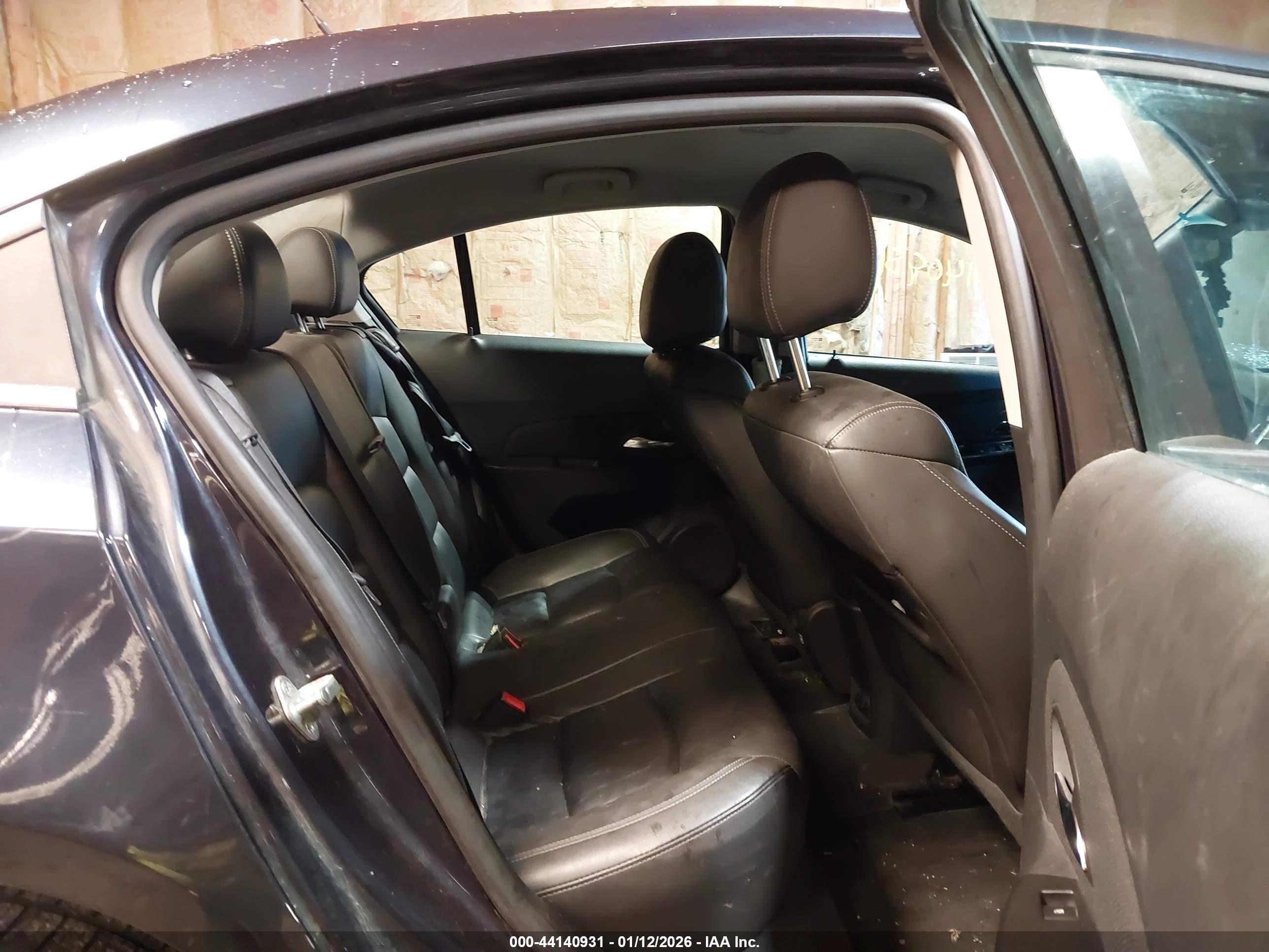 CHEVROLET CRUZE image 8