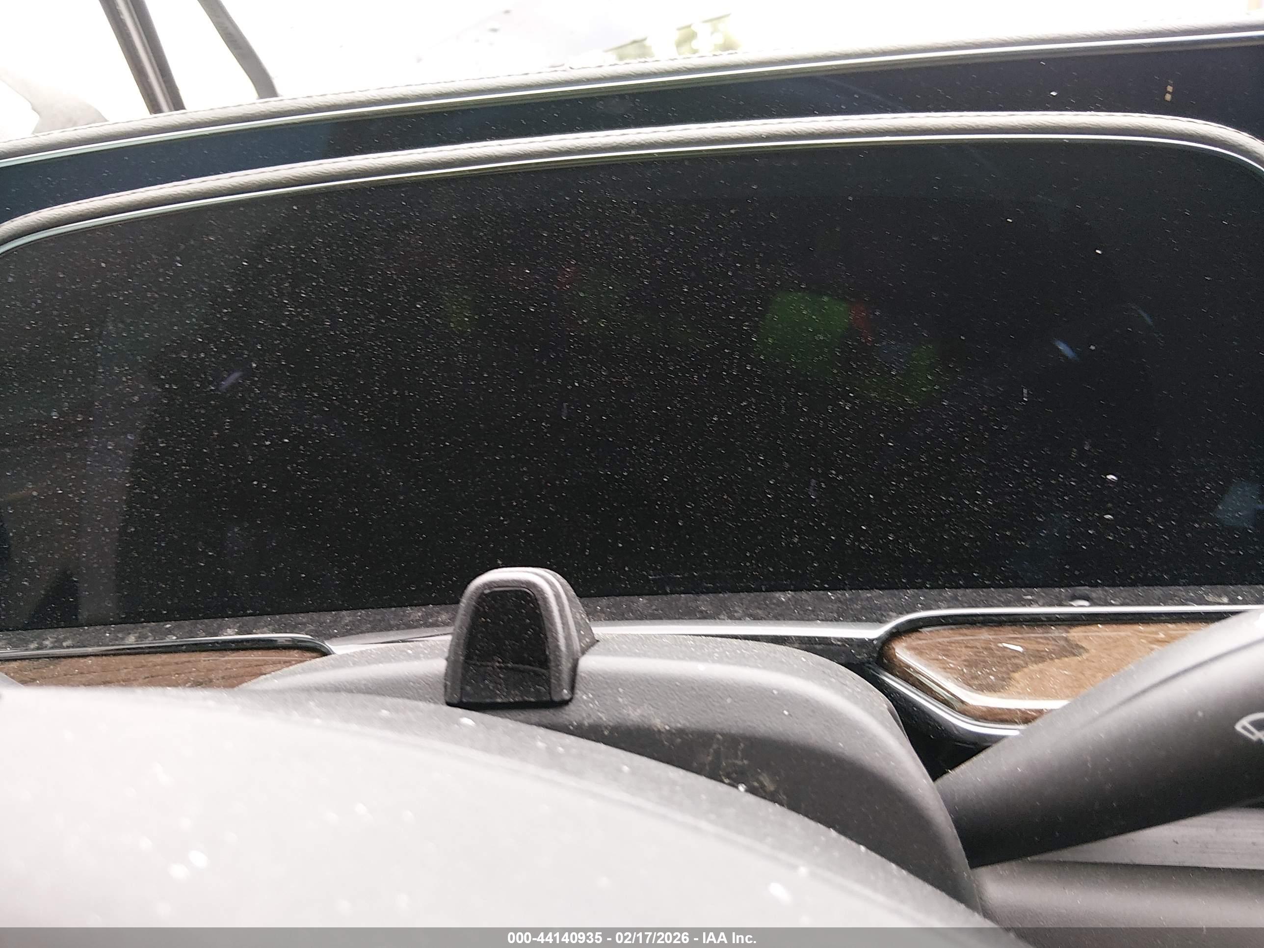 CADILLAC ESCALADE image 7