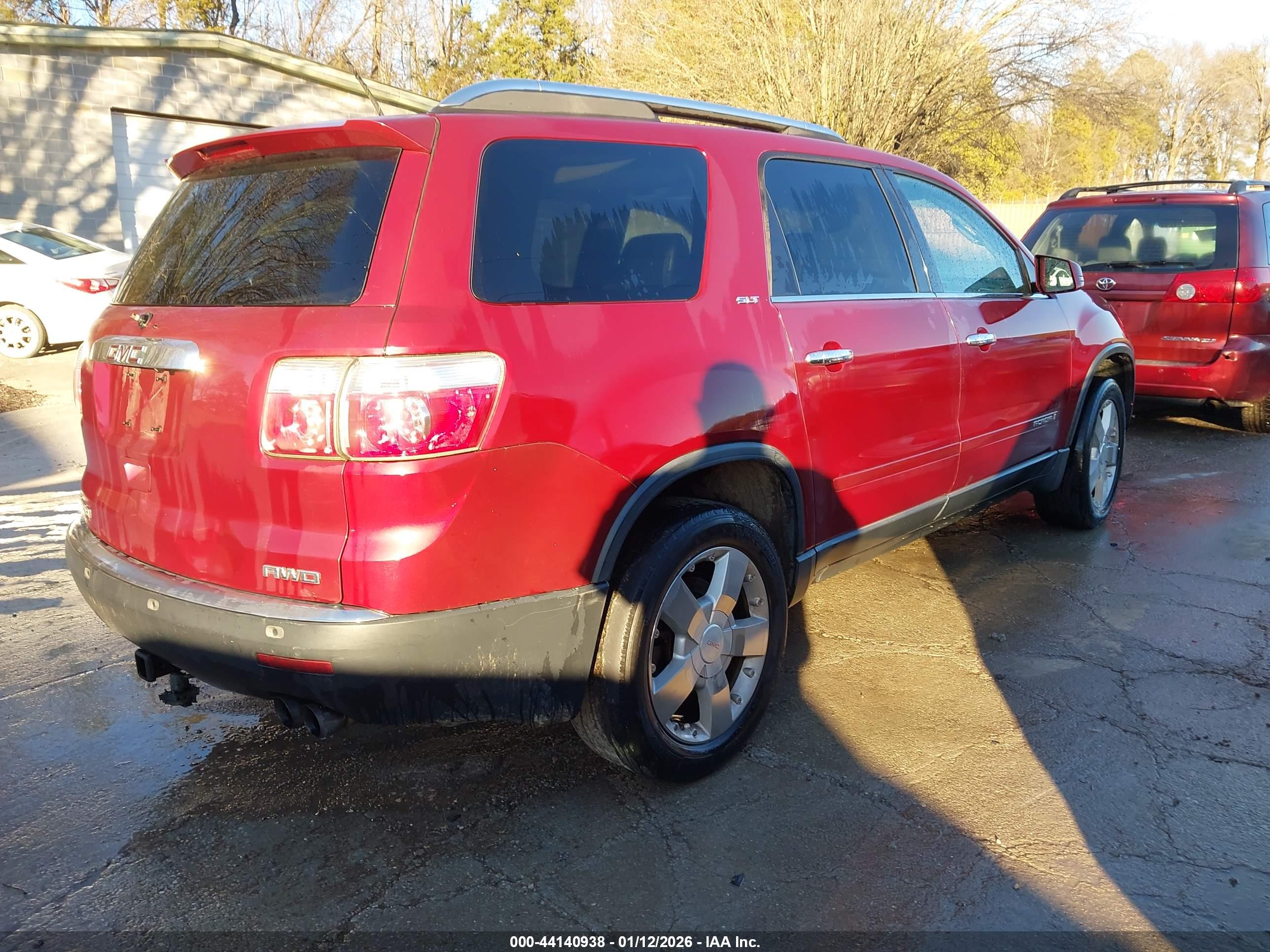 GMC ACADIA image 4