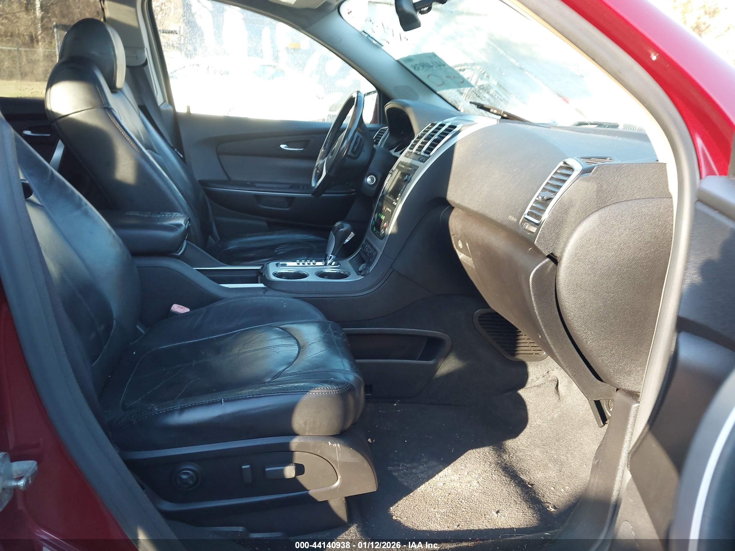 GMC ACADIA image 5