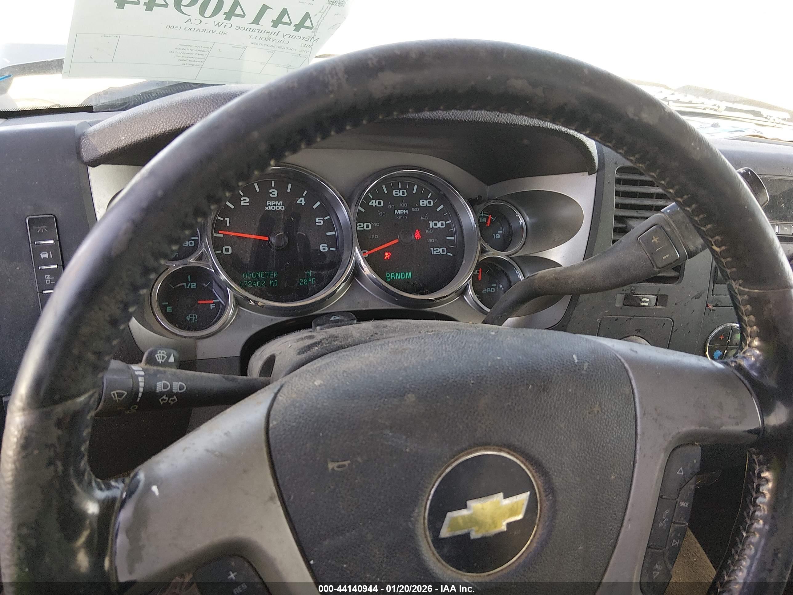 CHEVROLET SILVERADO image 7