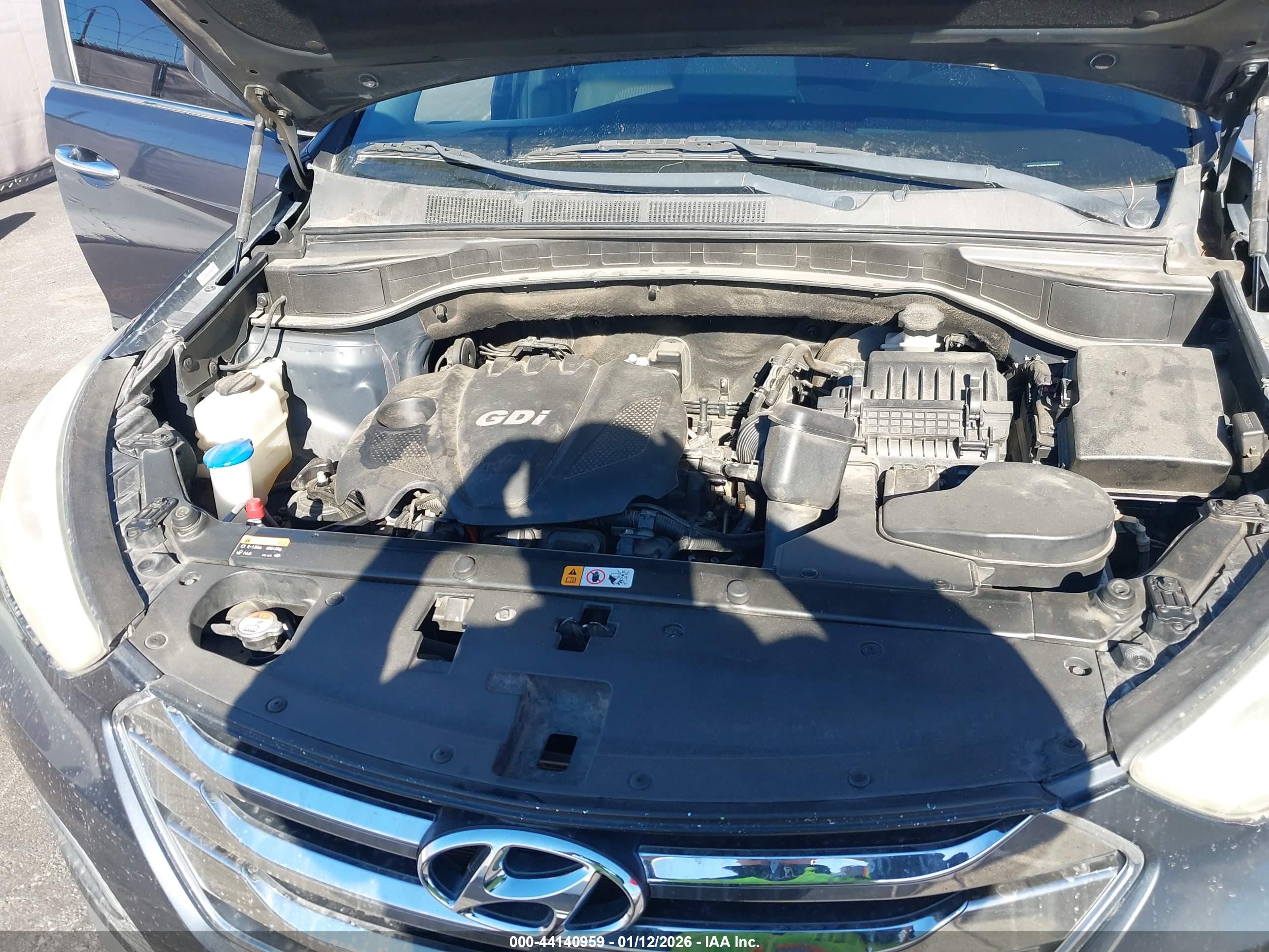 HYUNDAI SANTA image 10