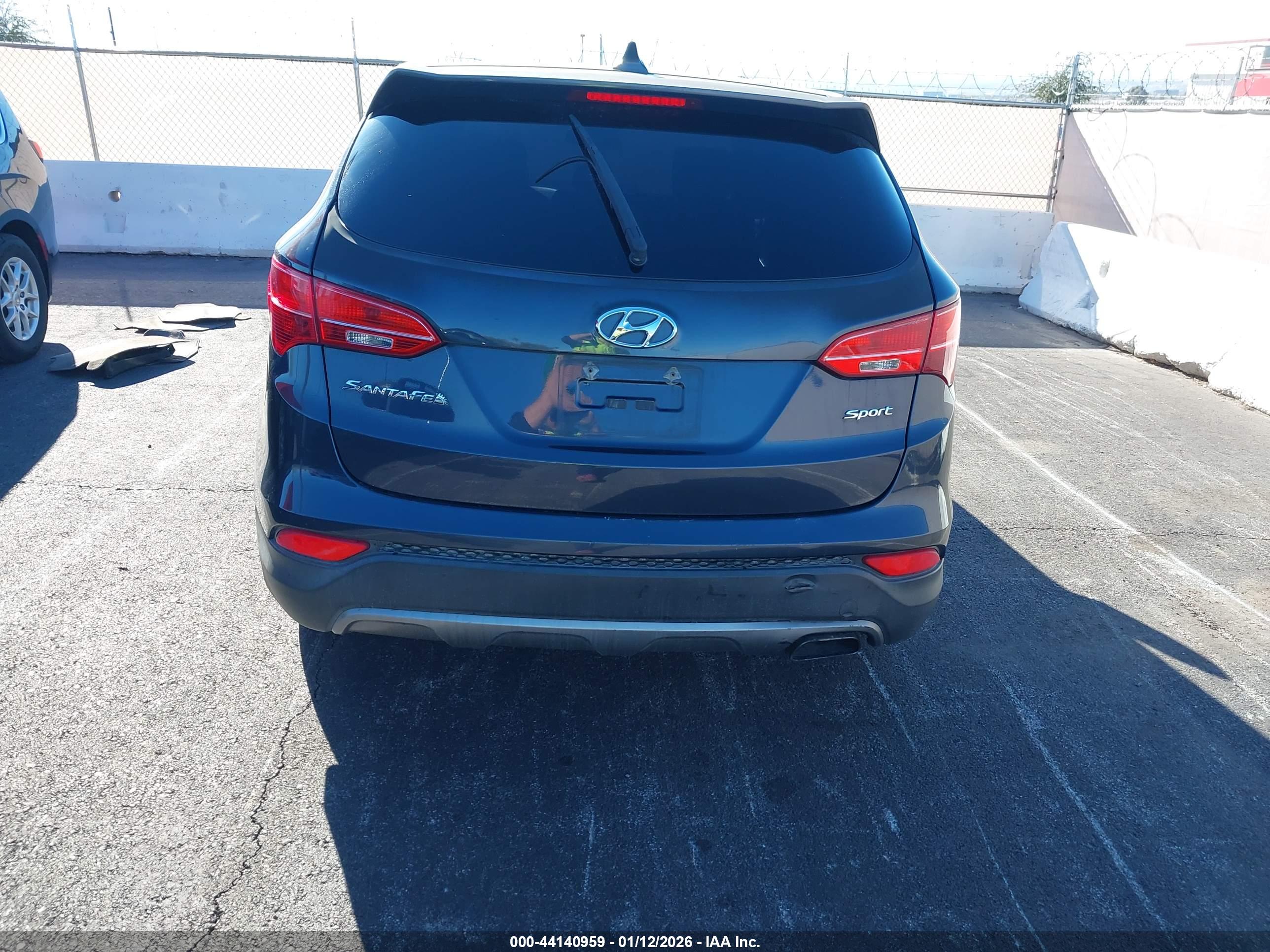 HYUNDAI SANTA image 6