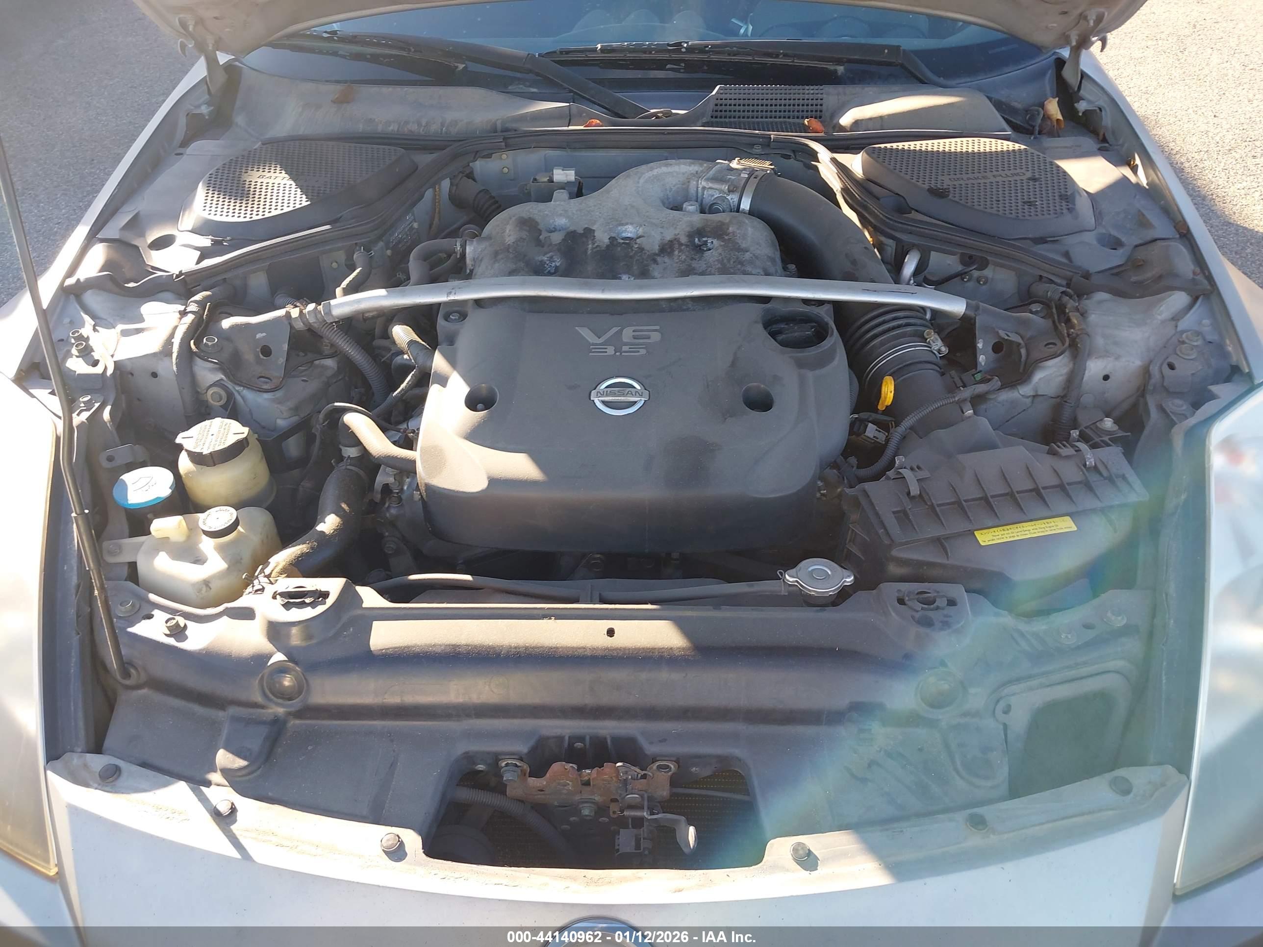 NISSAN 350Z image 10