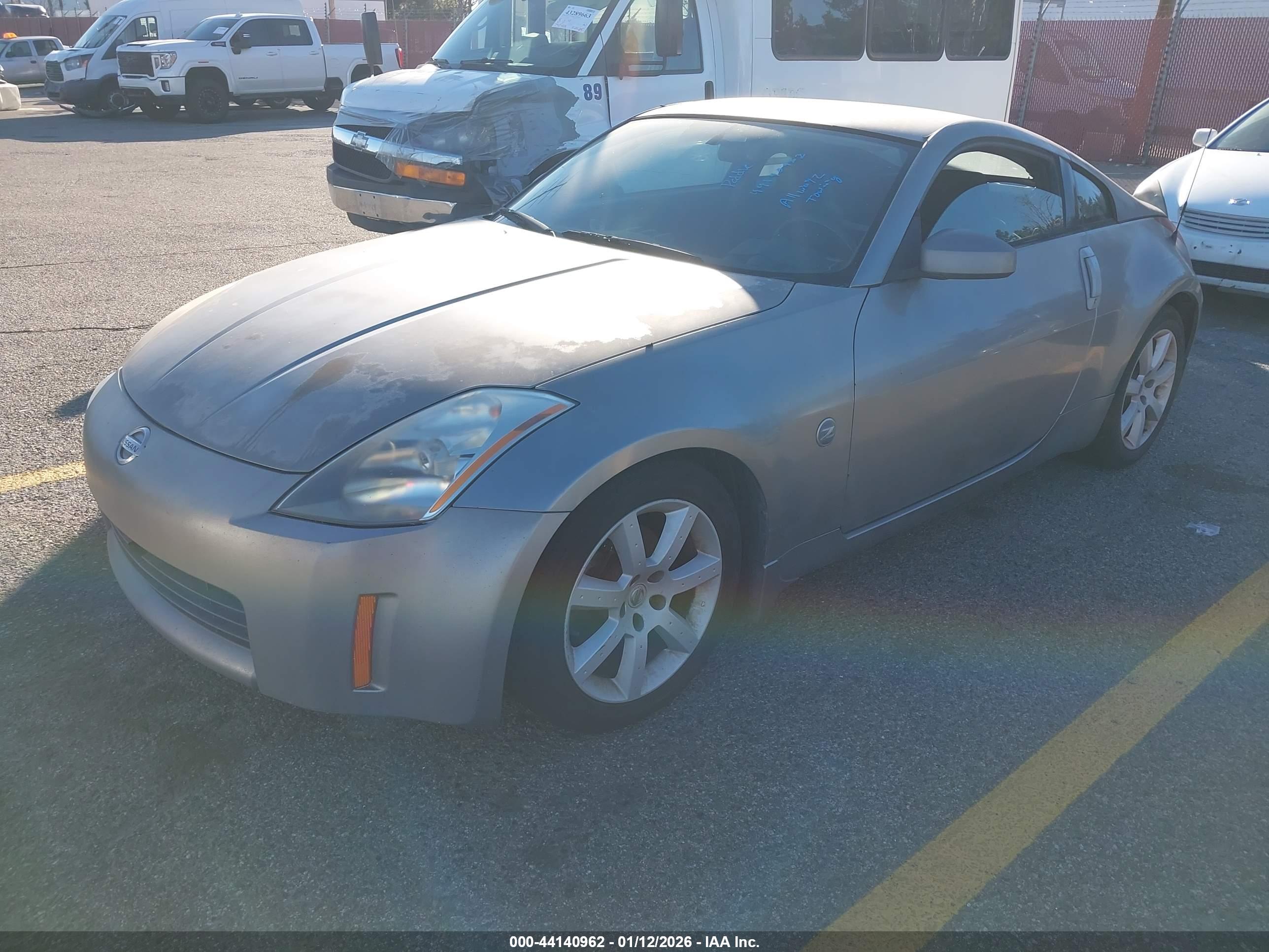 NISSAN 350Z image 2
