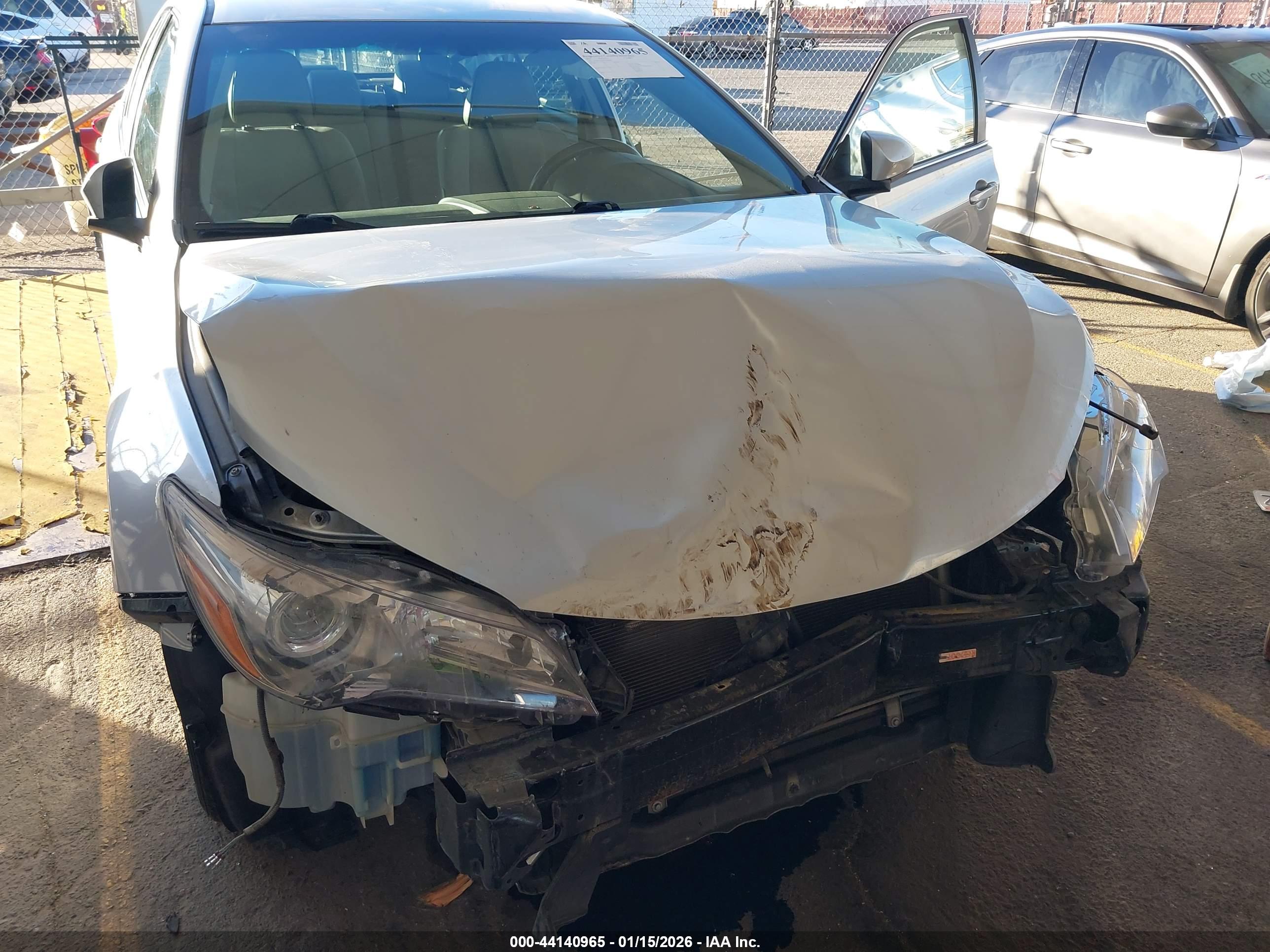 TOYOTA CAMRY image 6