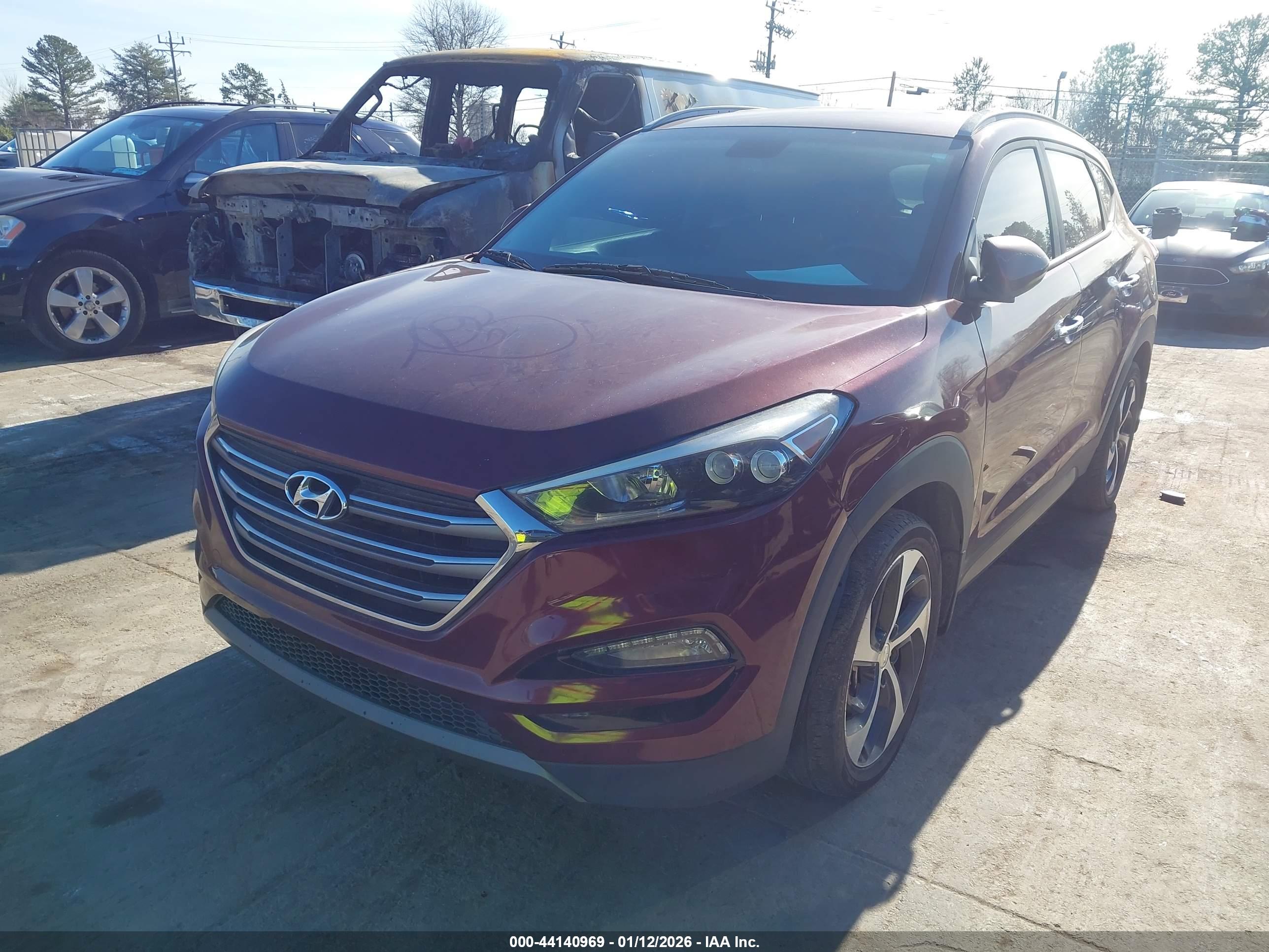 HYUNDAI TUCSON image 2
