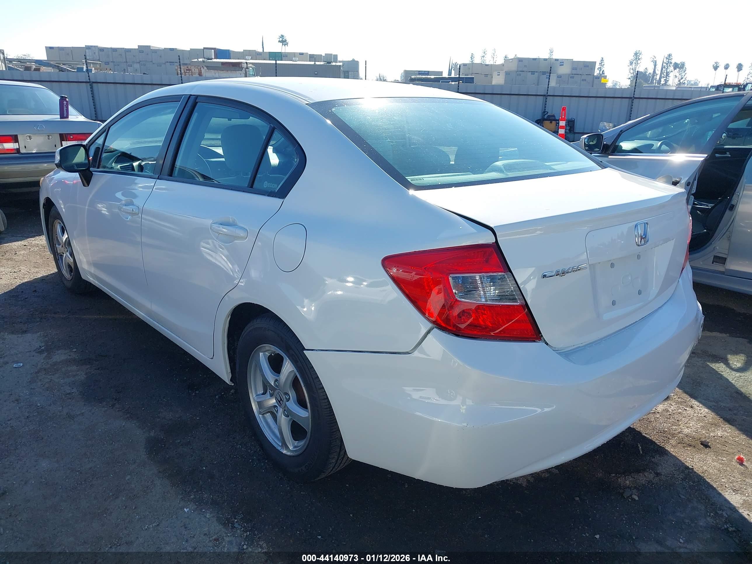 HONDA CIVIC image 3