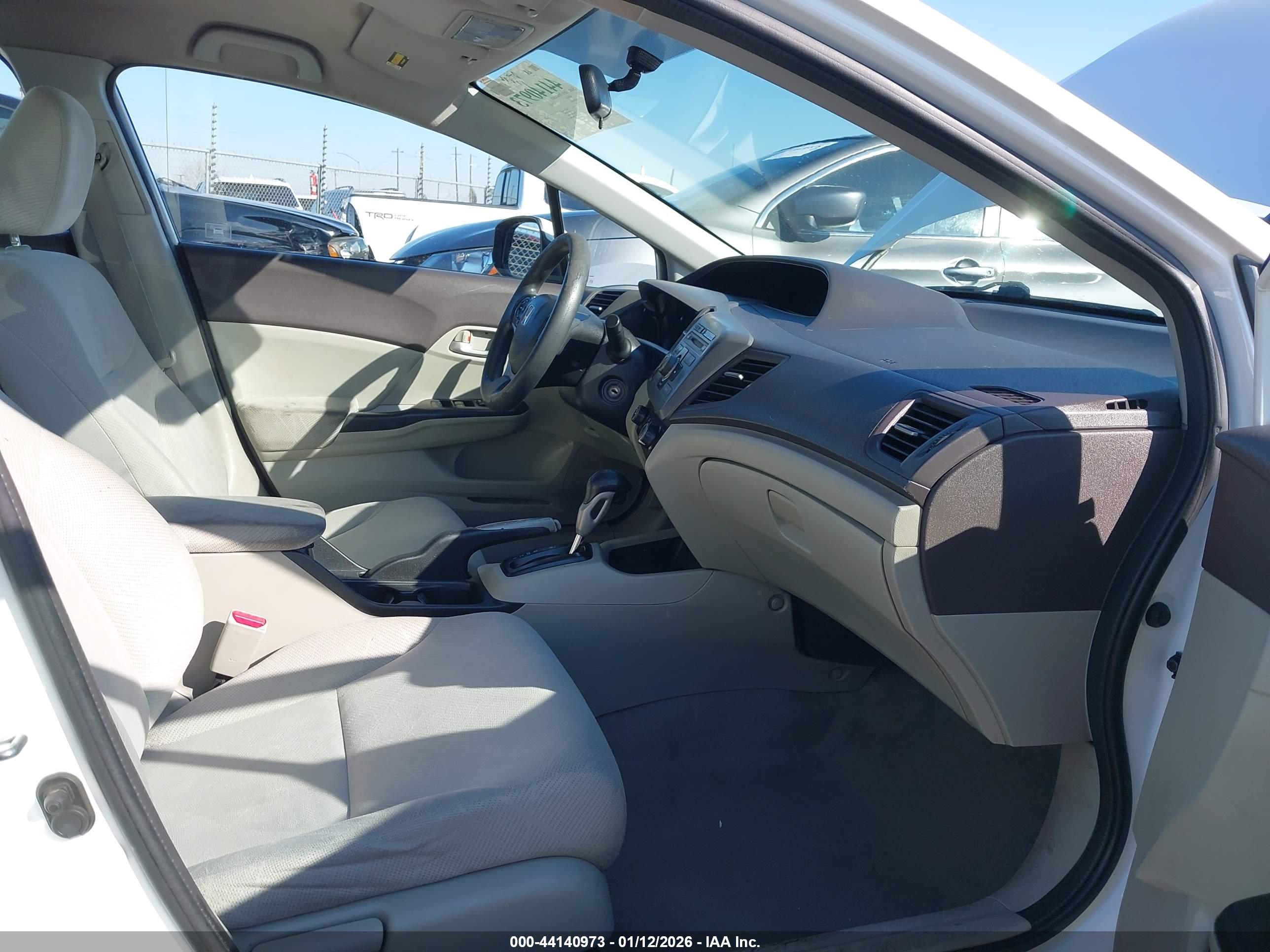 HONDA CIVIC image 5