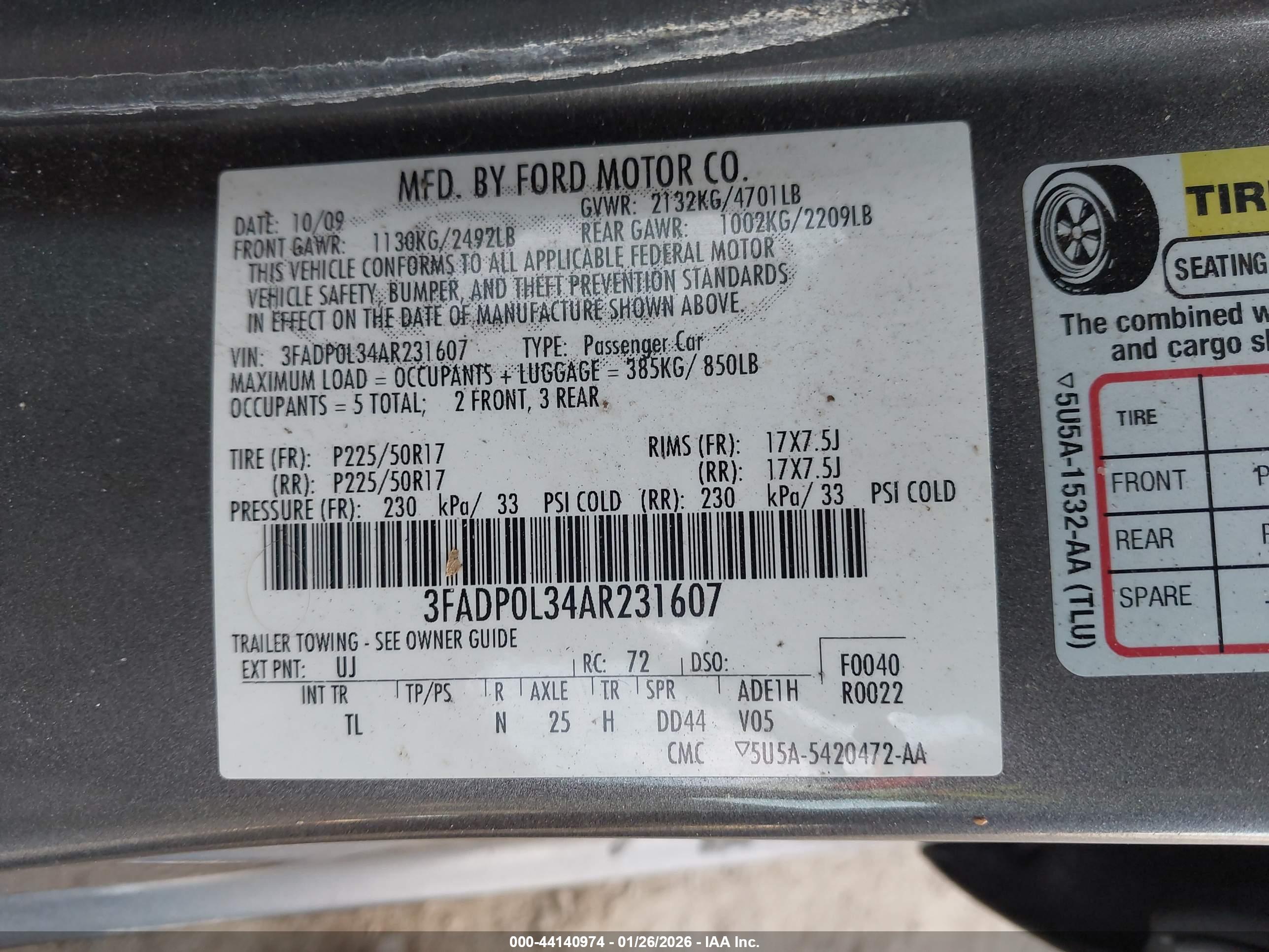 FORD FUSION image 9