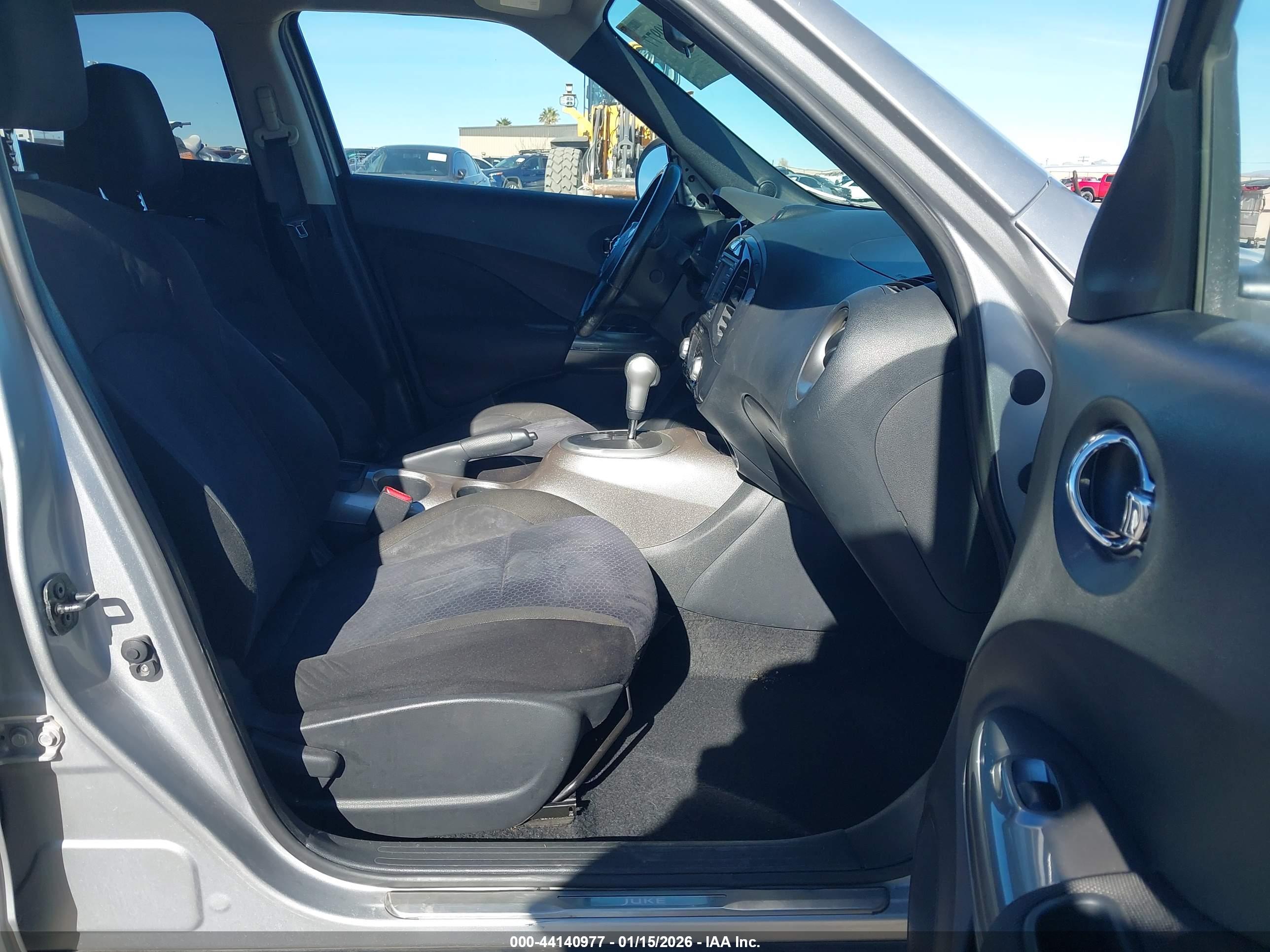 NISSAN JUKE image 5