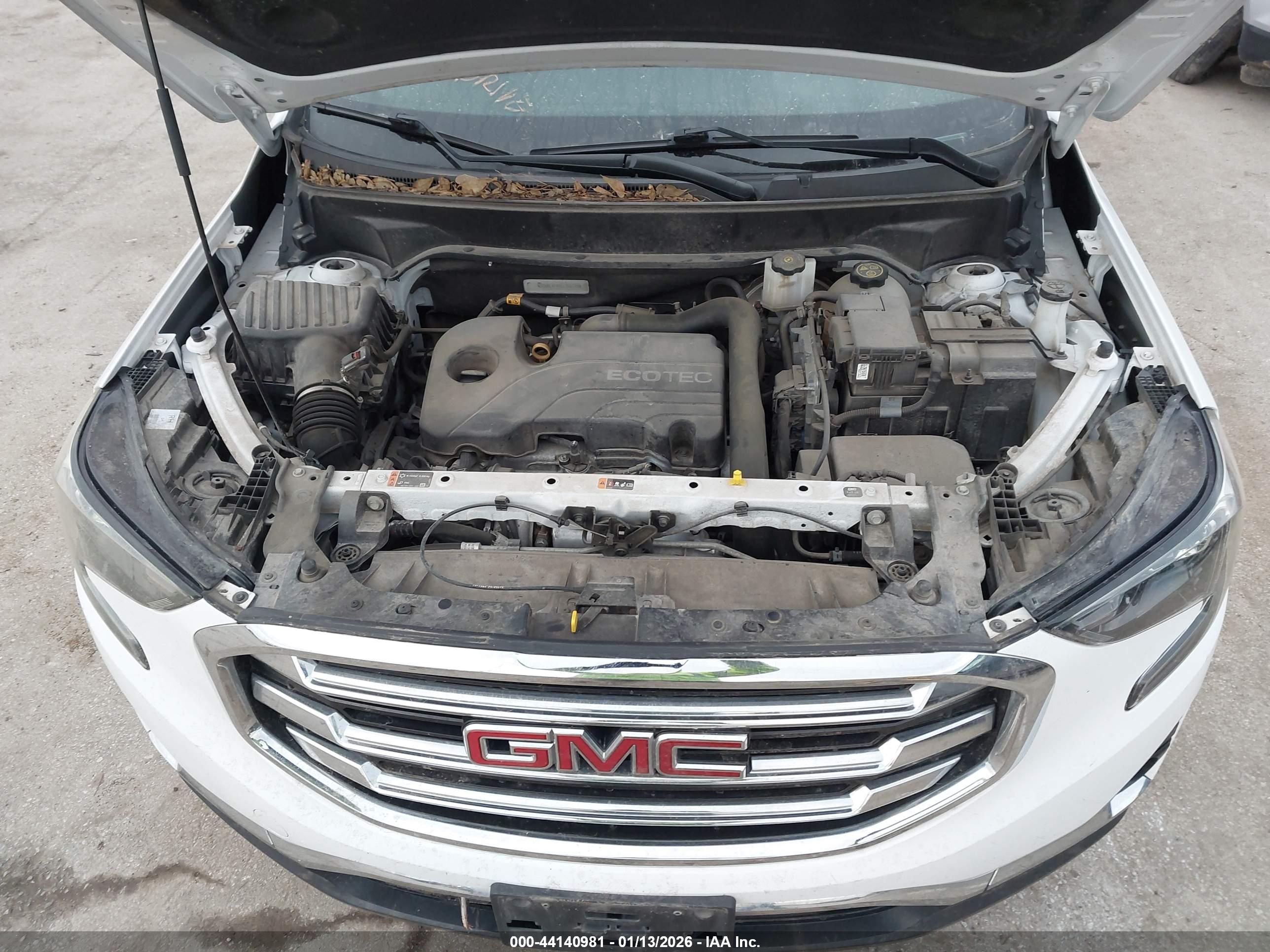 GMC TERRAIN image 10