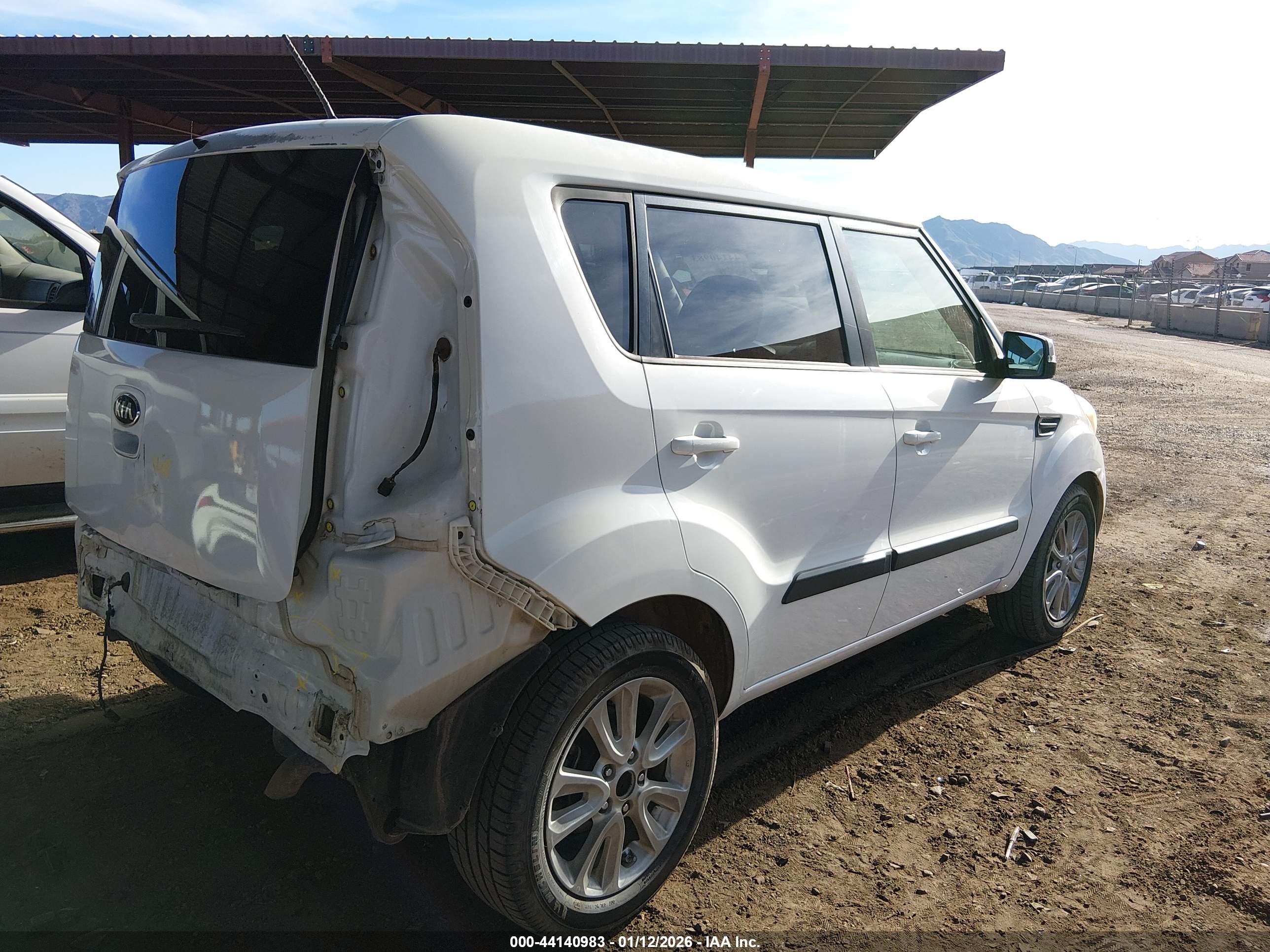 KIA SOUL image 4