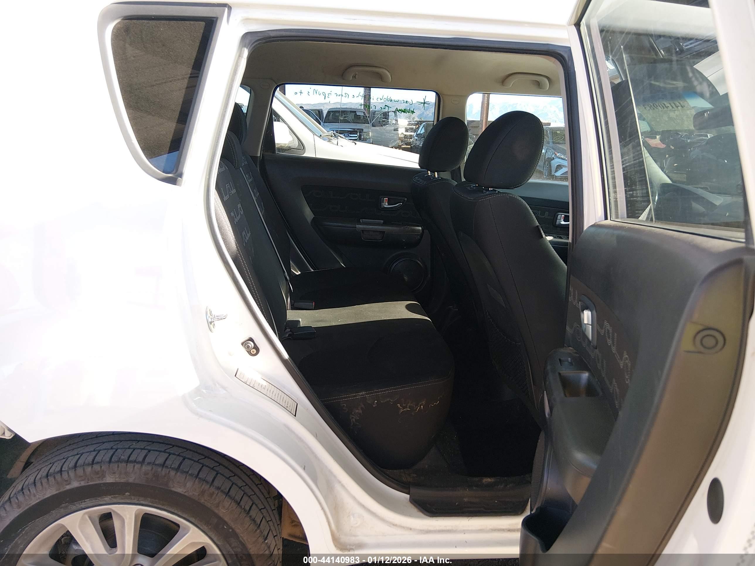 KIA SOUL image 8