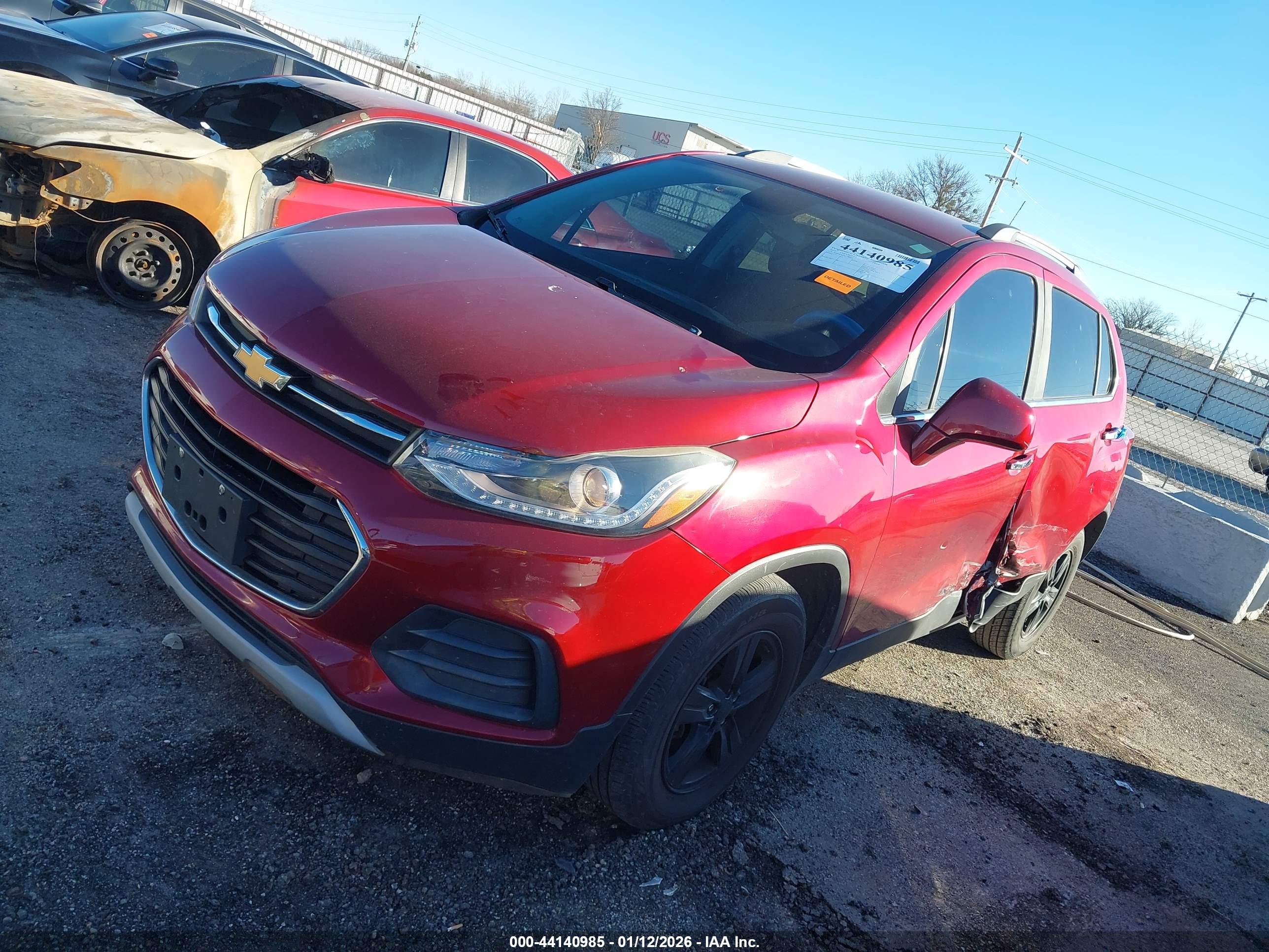 CHEVROLET TRAX image 2