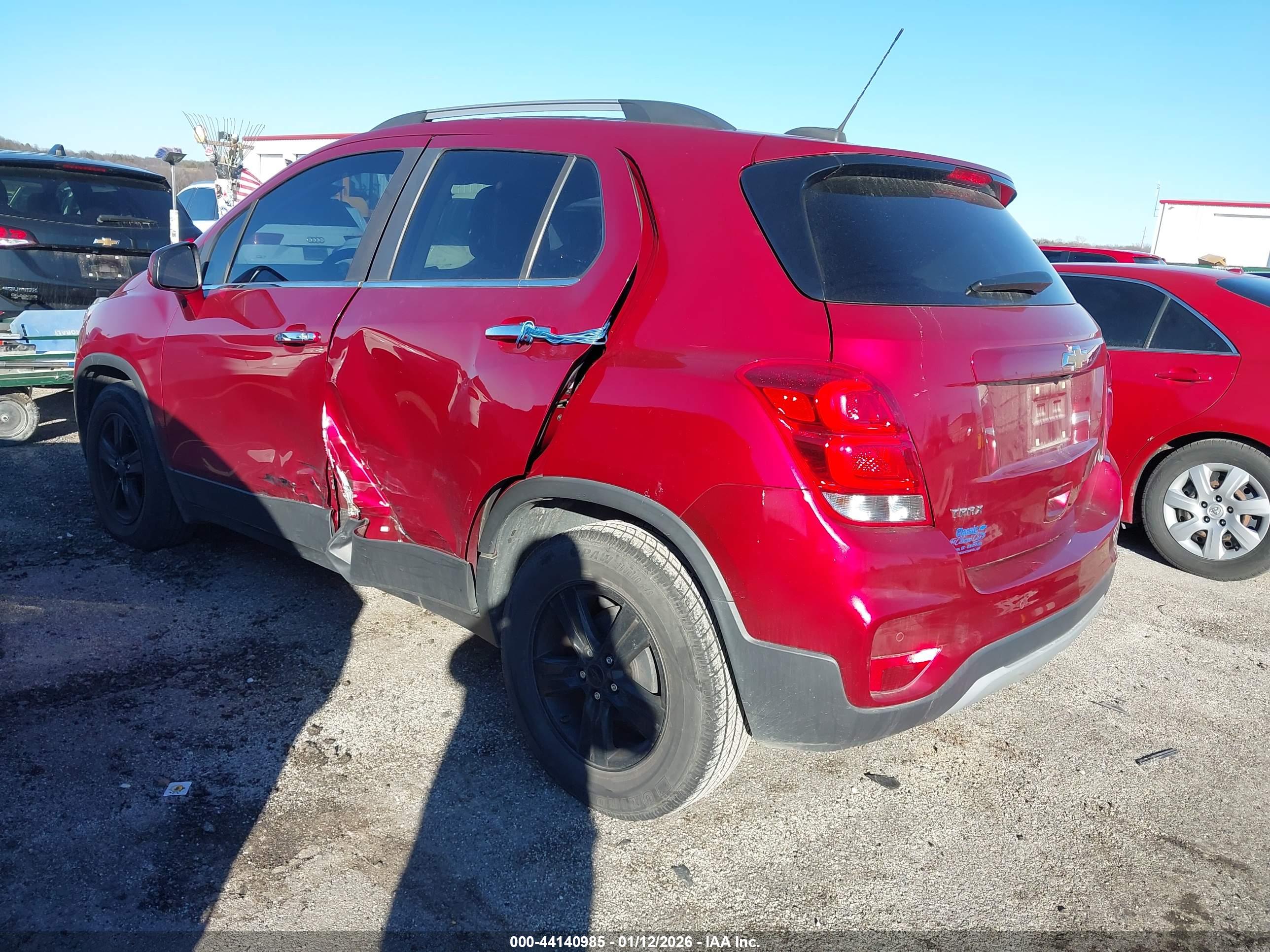 CHEVROLET TRAX image 3