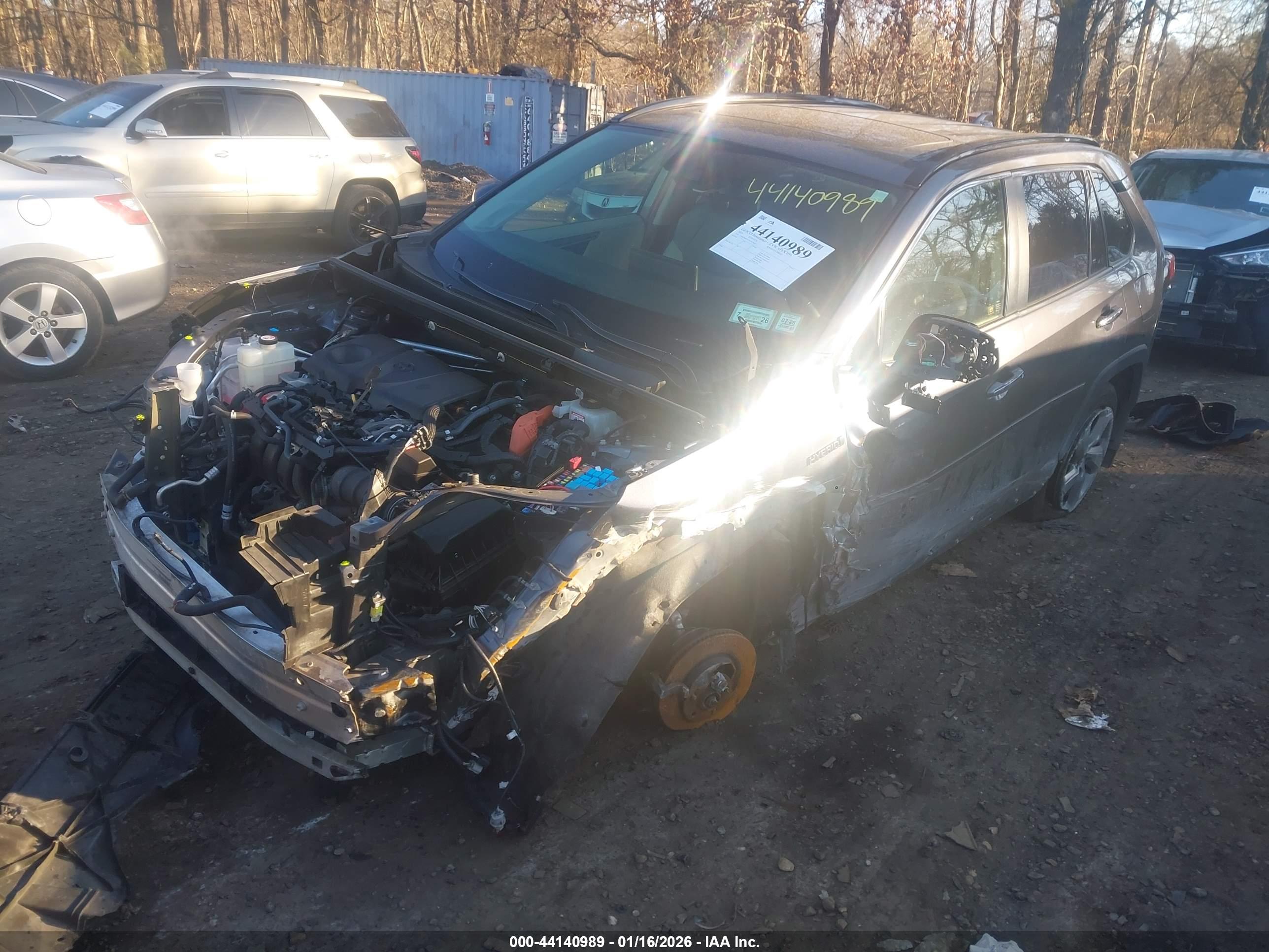 TOYOTA RAV4 image 2