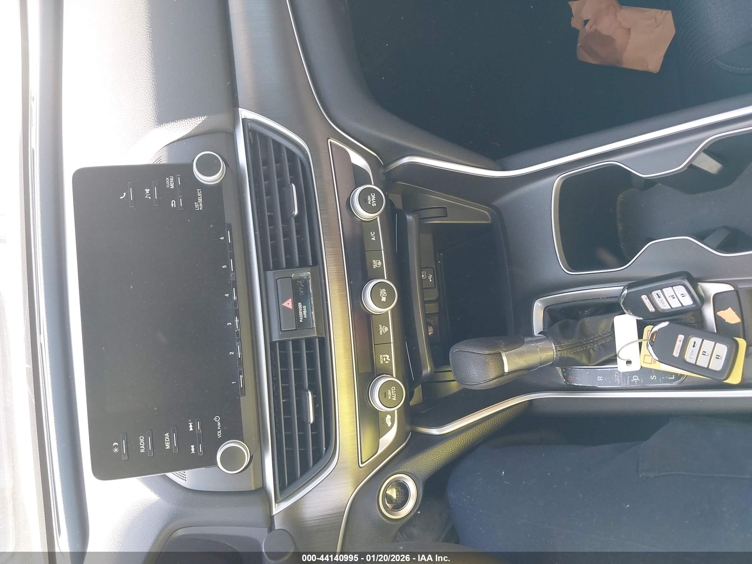HONDA ACCORD image 11