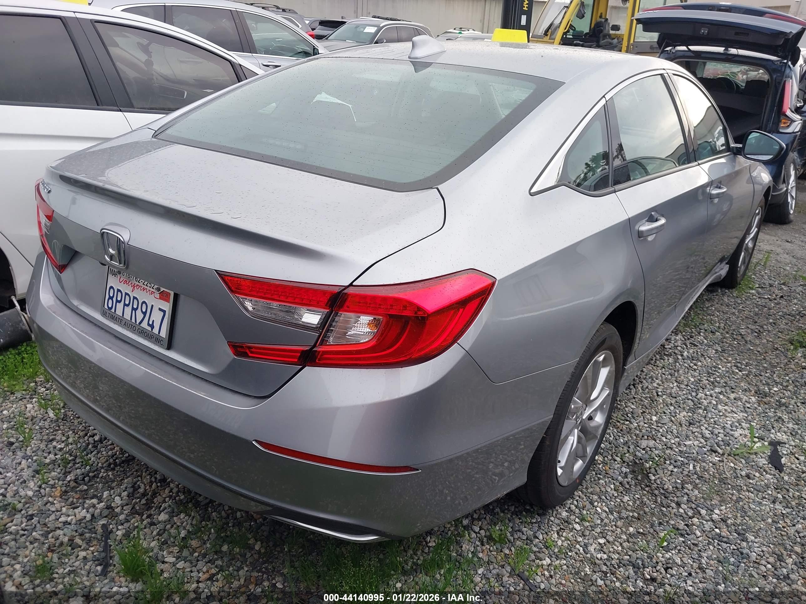 HONDA ACCORD image 4