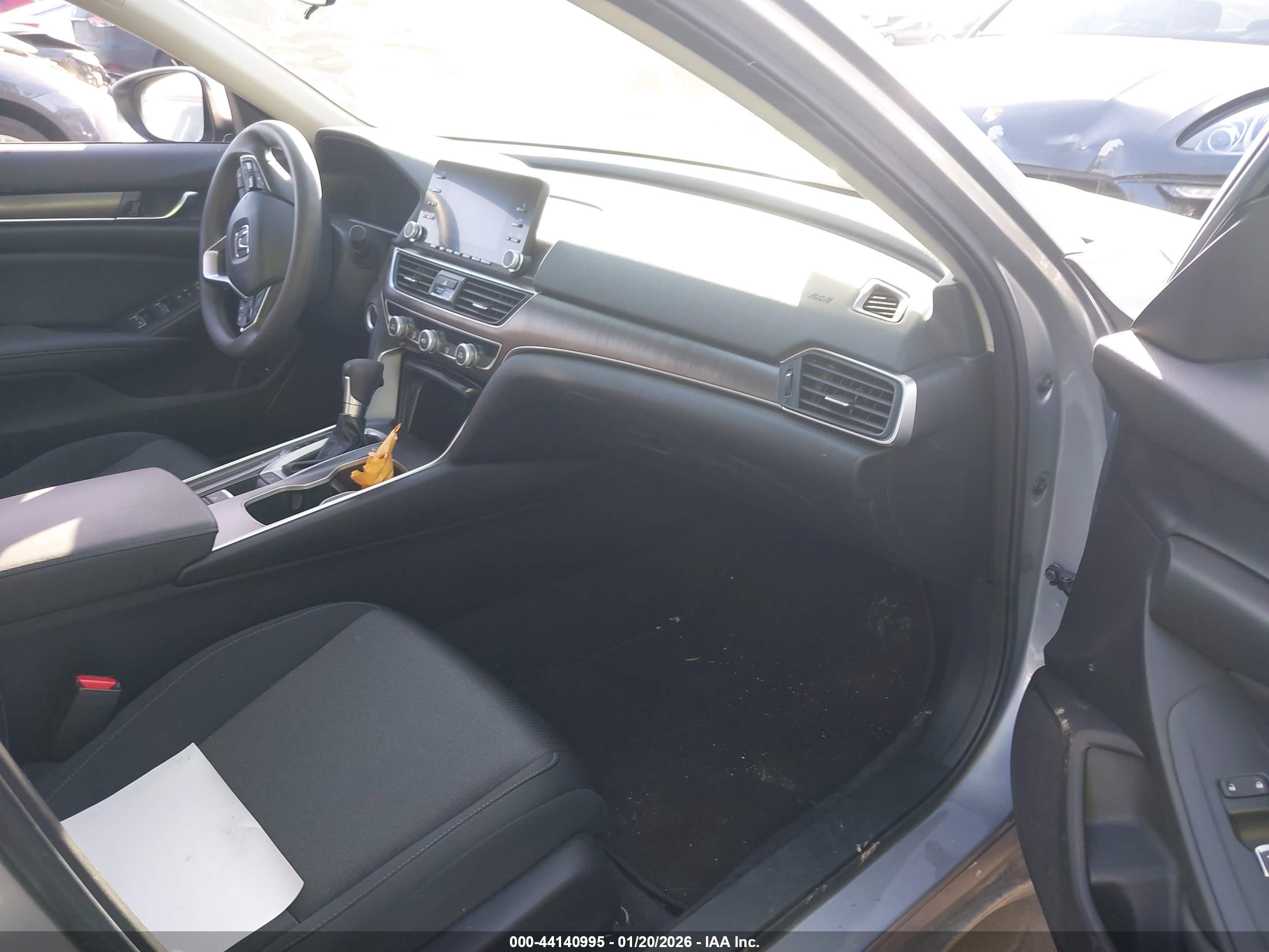 HONDA ACCORD image 5