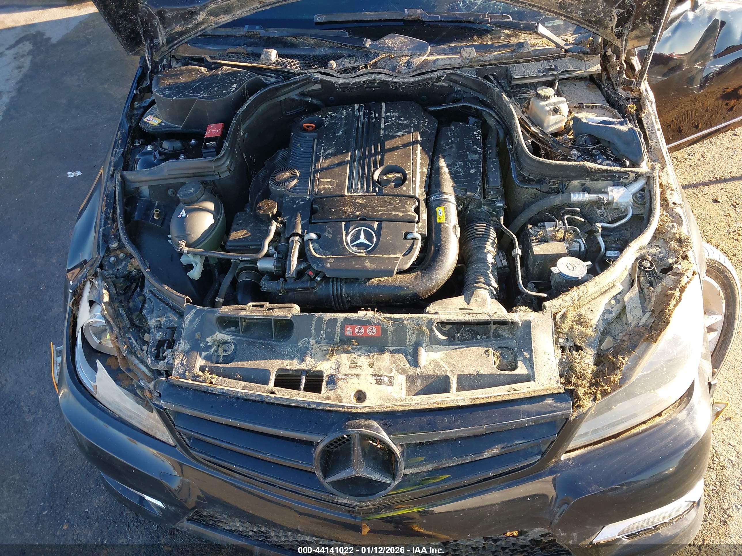 MERCEDES-BENZ C-CLASS image 10