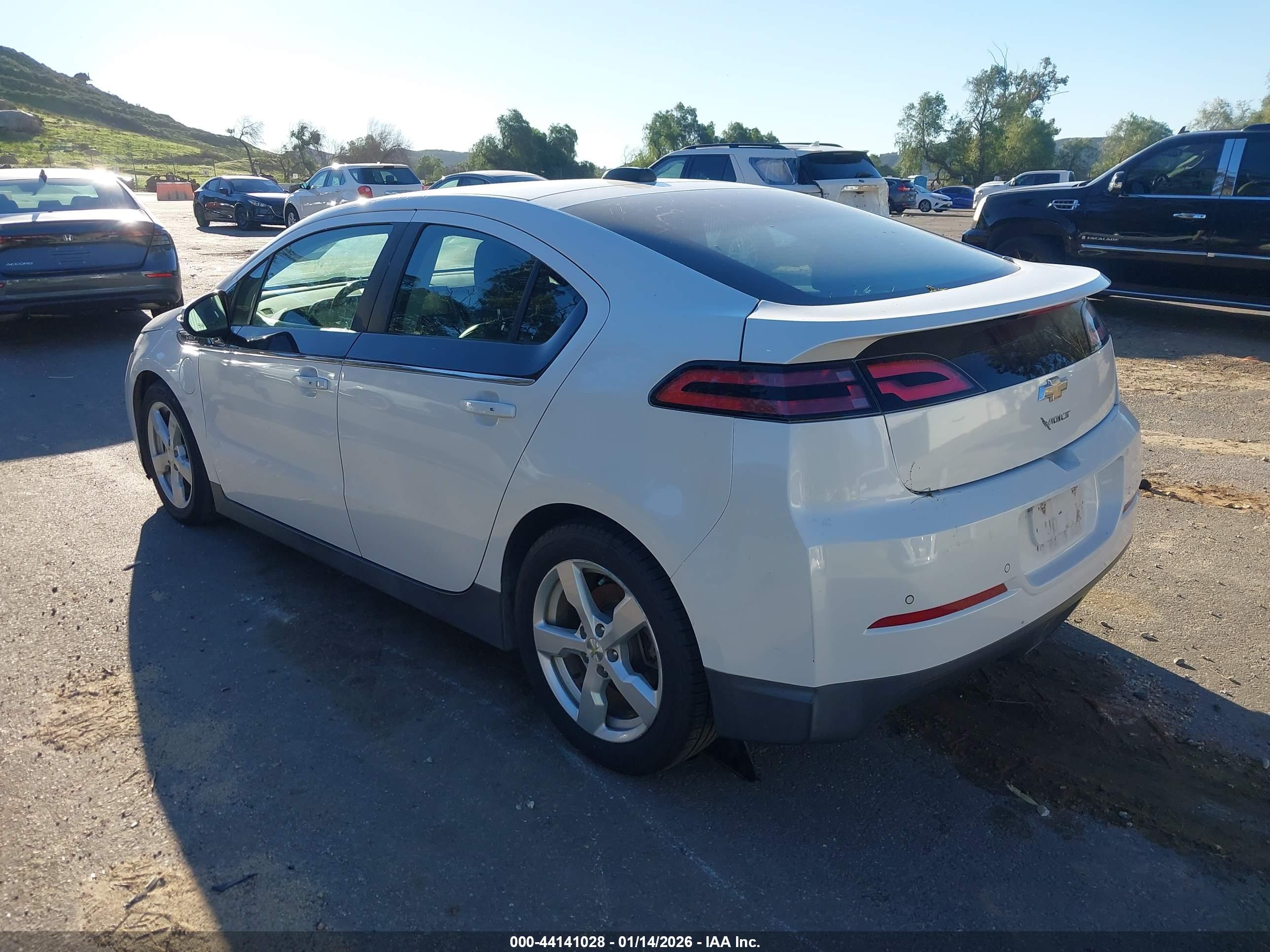 CHEVROLET VOLT image 3